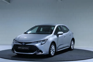 Hoofdafbeelding Toyota Corolla Toyota Corolla 1.8 Hybrid Active | Stoelverwarming | Camera