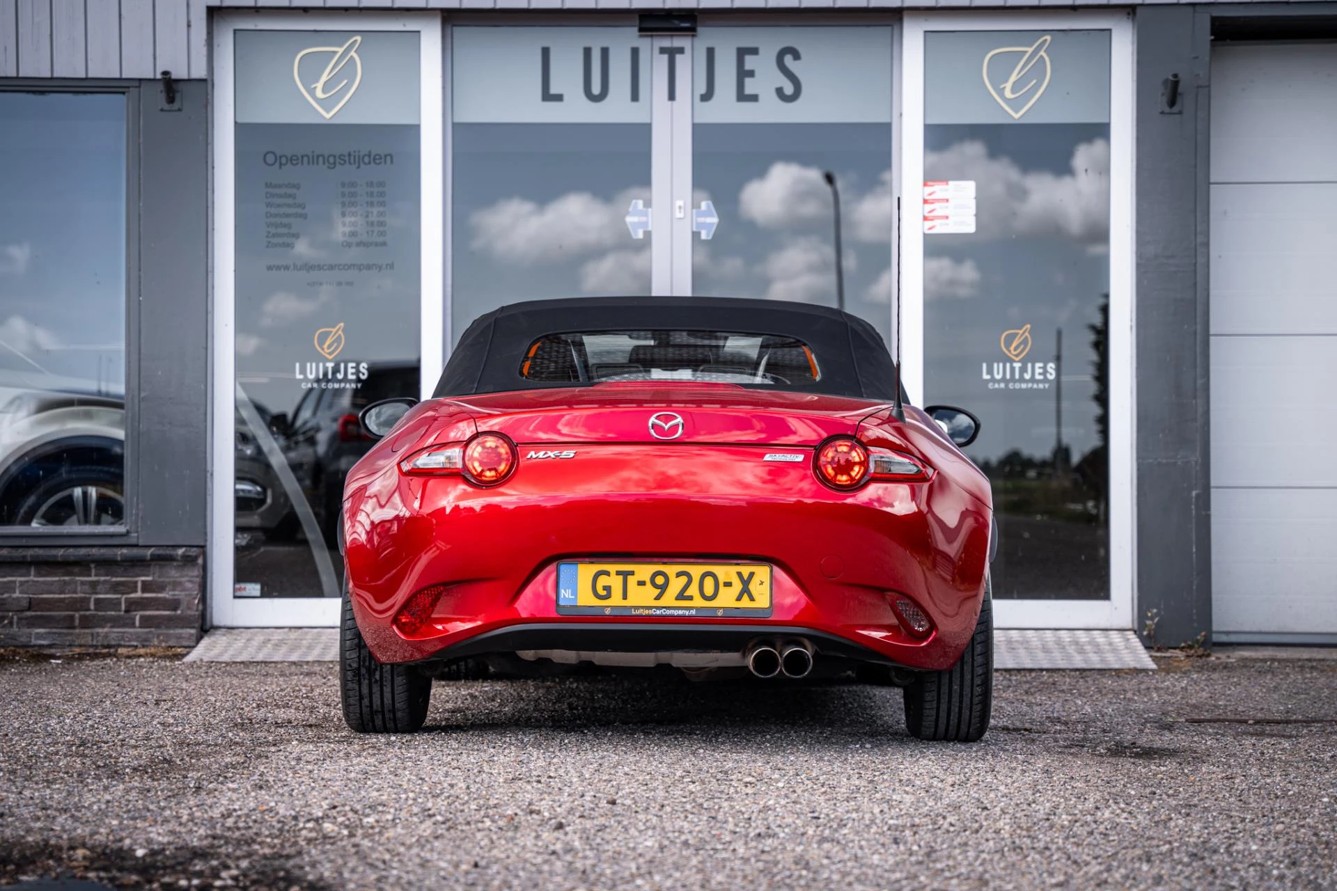 Hoofdafbeelding Mazda MX-5