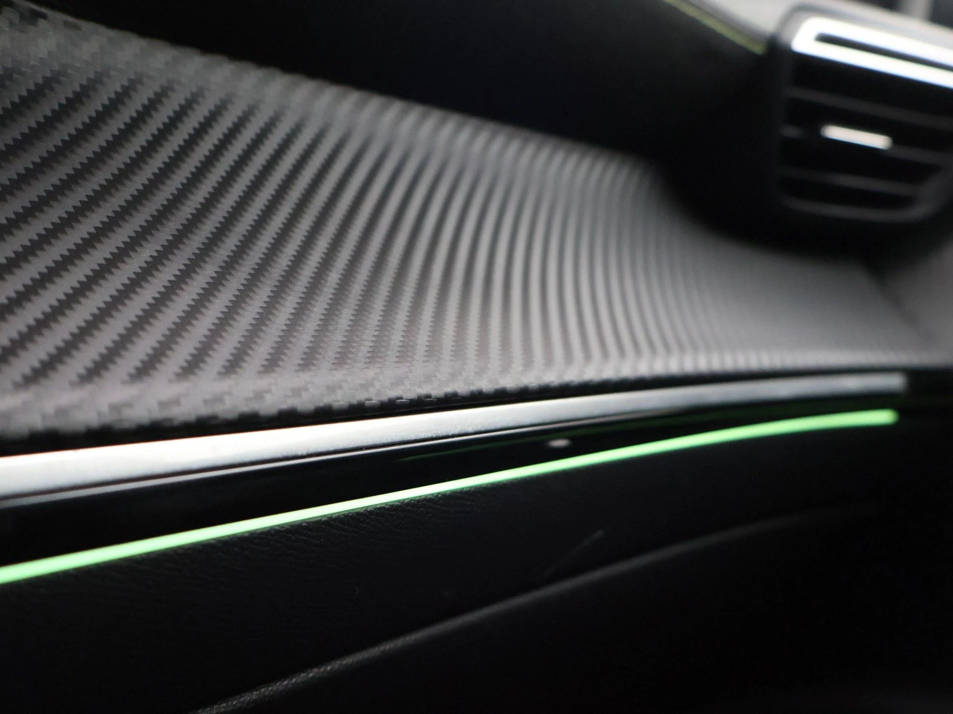 Hoofdafbeelding Peugeot e-2008