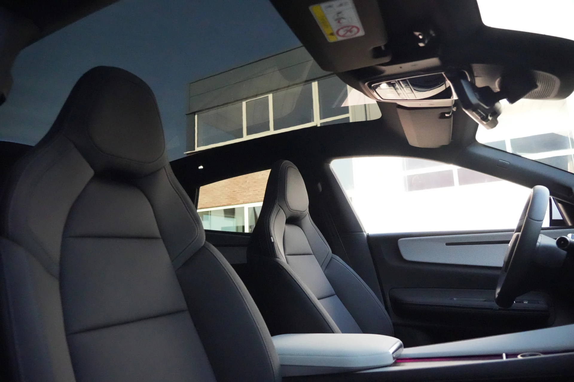 Hoofdafbeelding Polestar 4