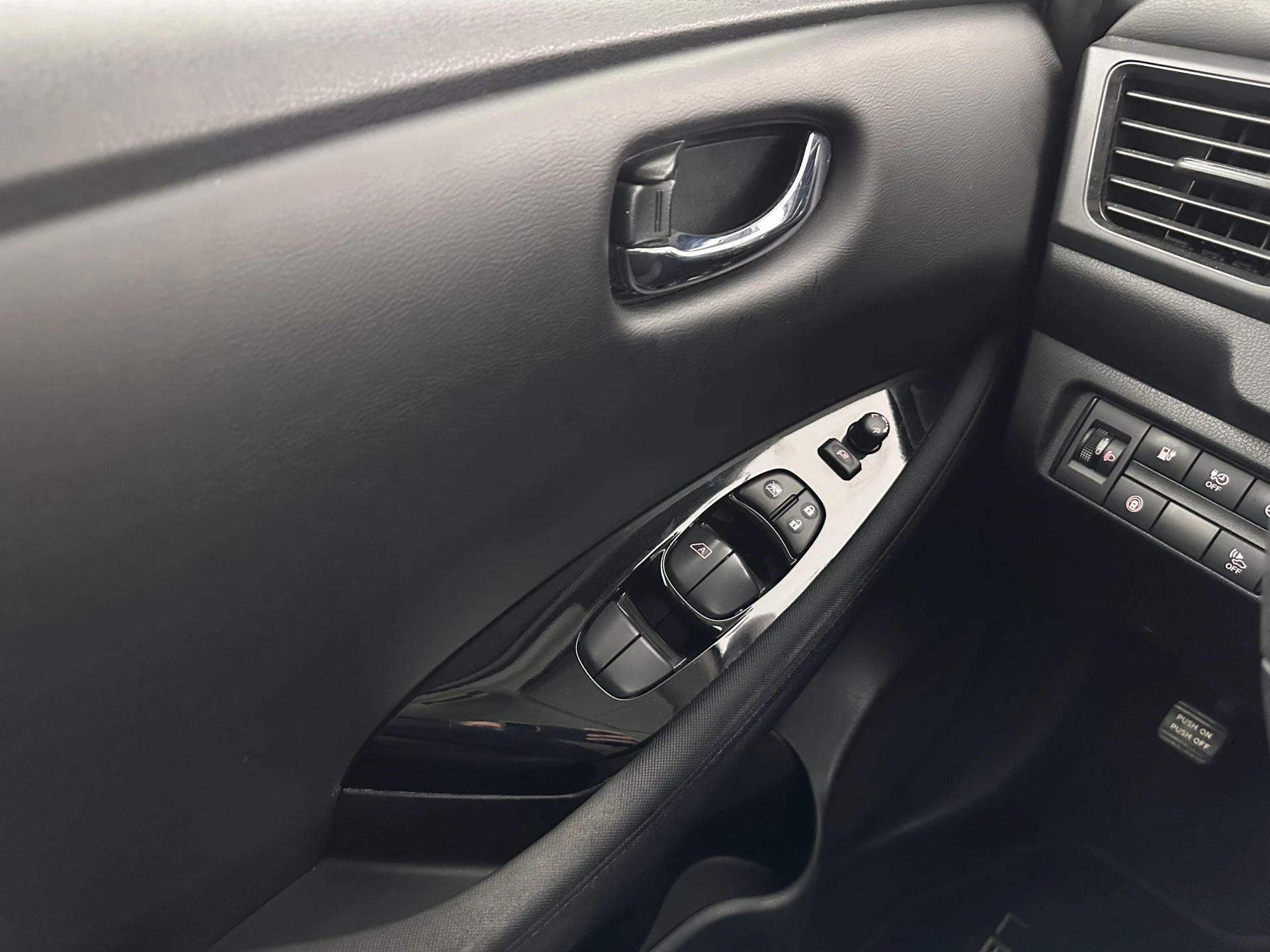 Hoofdafbeelding Nissan Leaf