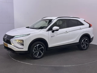 Mitsubishi Eclipse Cross 2.4 Intense Plug In Hybrid Dealer O.H PHEV | Keyless | Apple Carplay | Camera | Sportstoelen Verwarmd | DAB | 18" L.M |