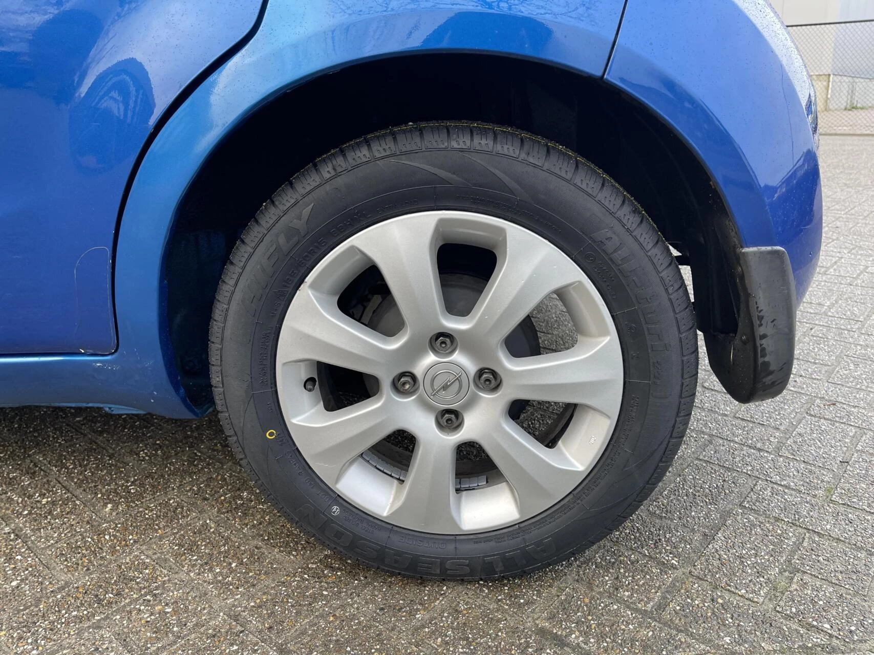 Hoofdafbeelding Opel Agila