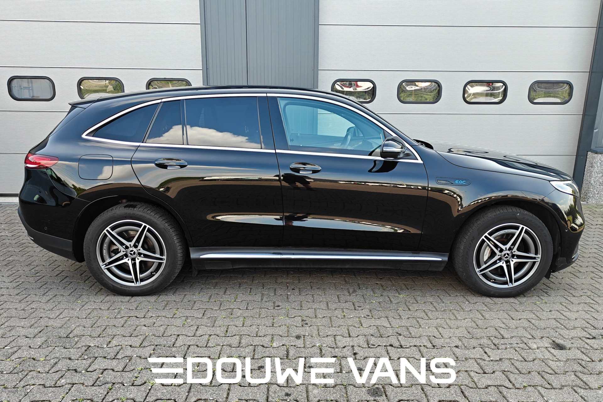 Hoofdafbeelding Mercedes-Benz EQC