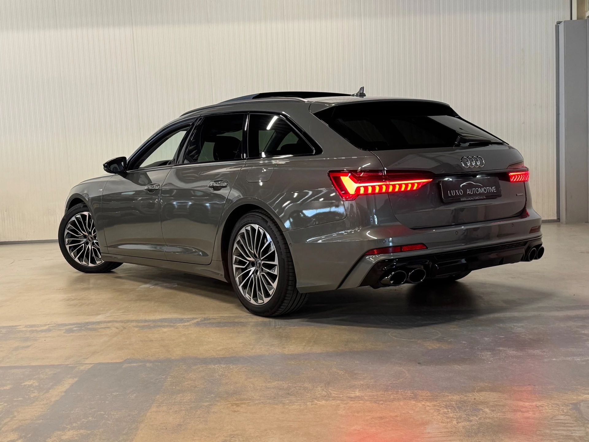 Hoofdafbeelding Audi A6
