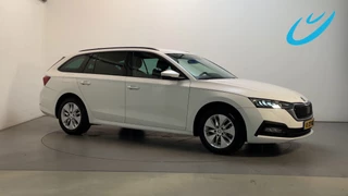 Skoda Octavia Combi 1.0 e-TSI DSG Business Edition Navigatie Parkeersensoren App-Connect DAB+