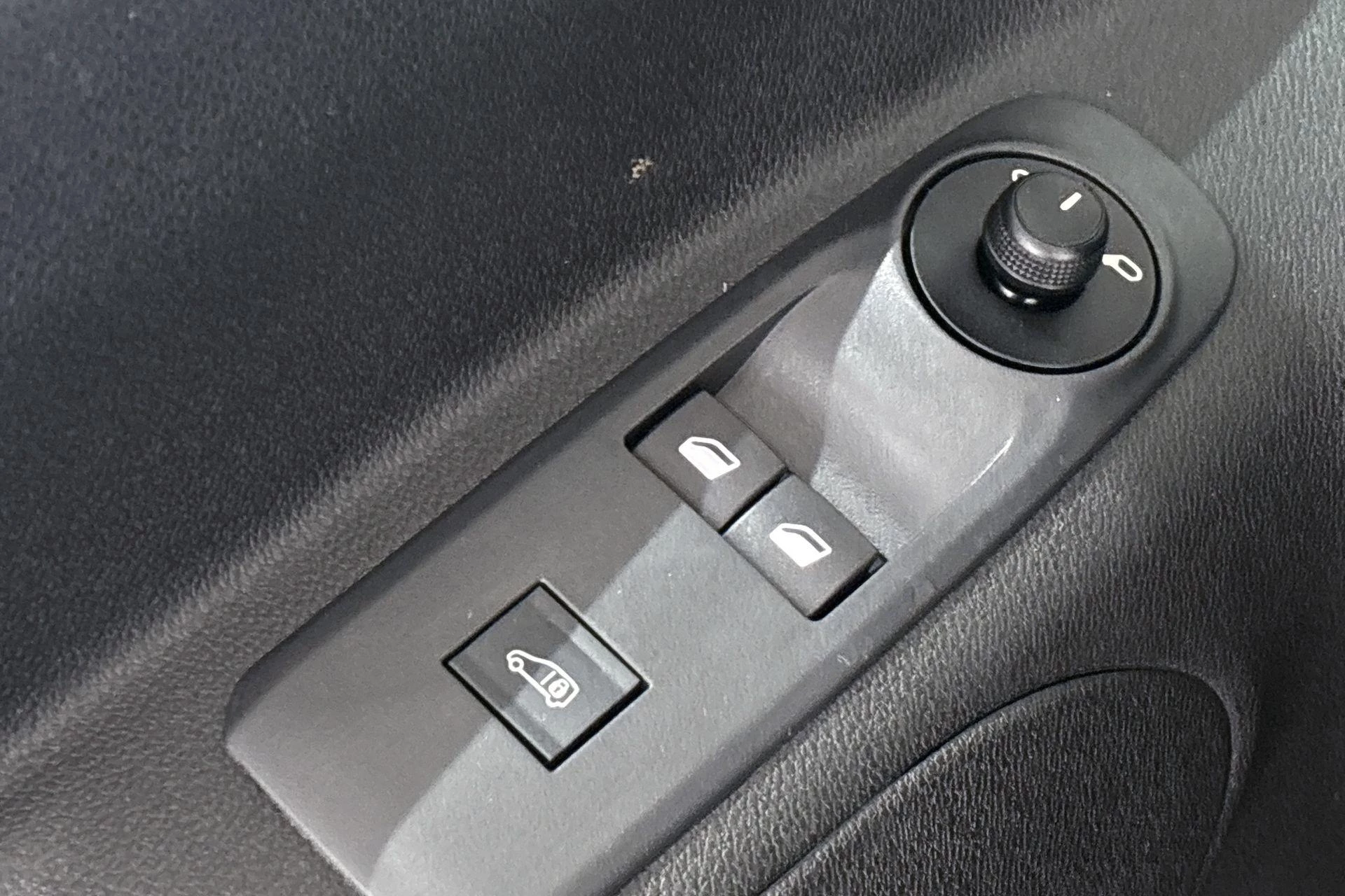 Hoofdafbeelding Peugeot e-Partner