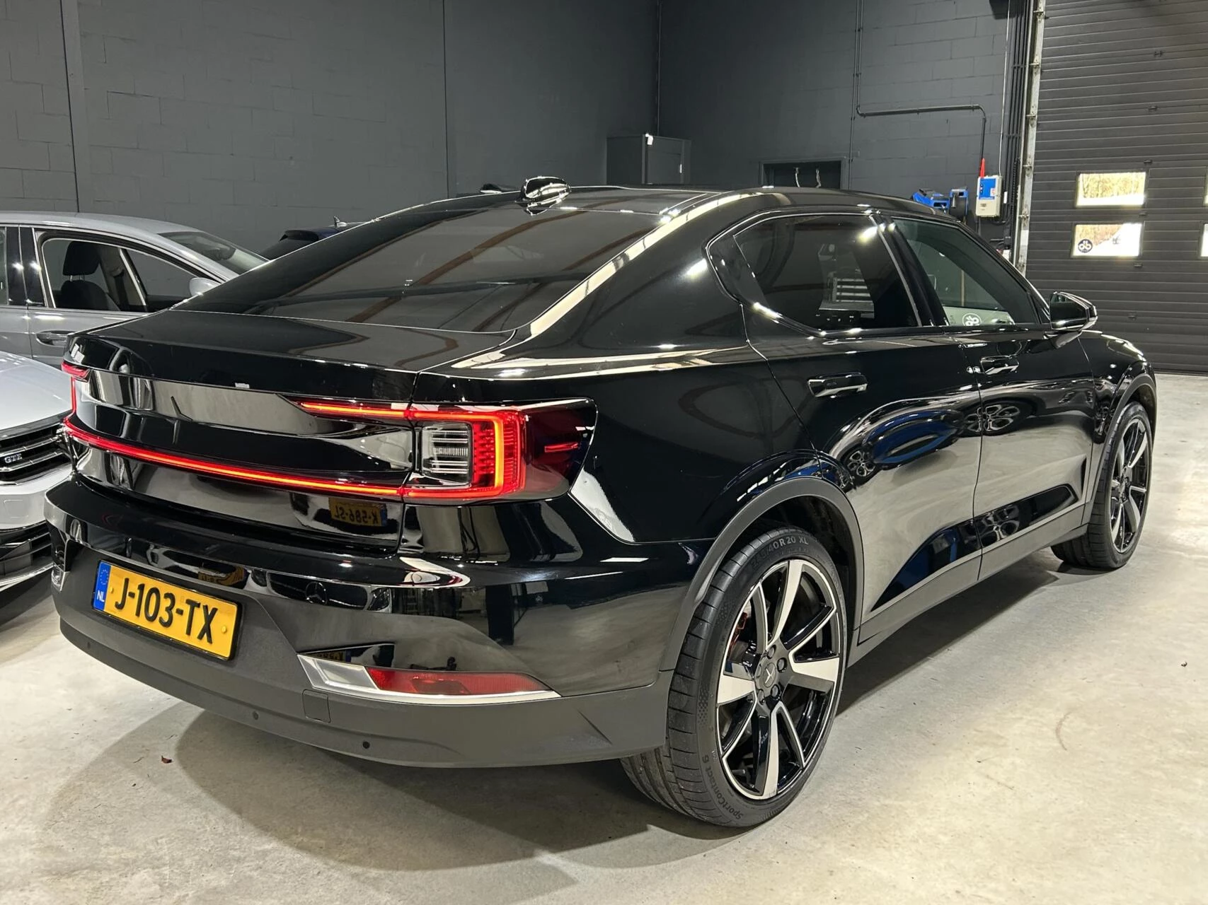 Hoofdafbeelding Polestar 2