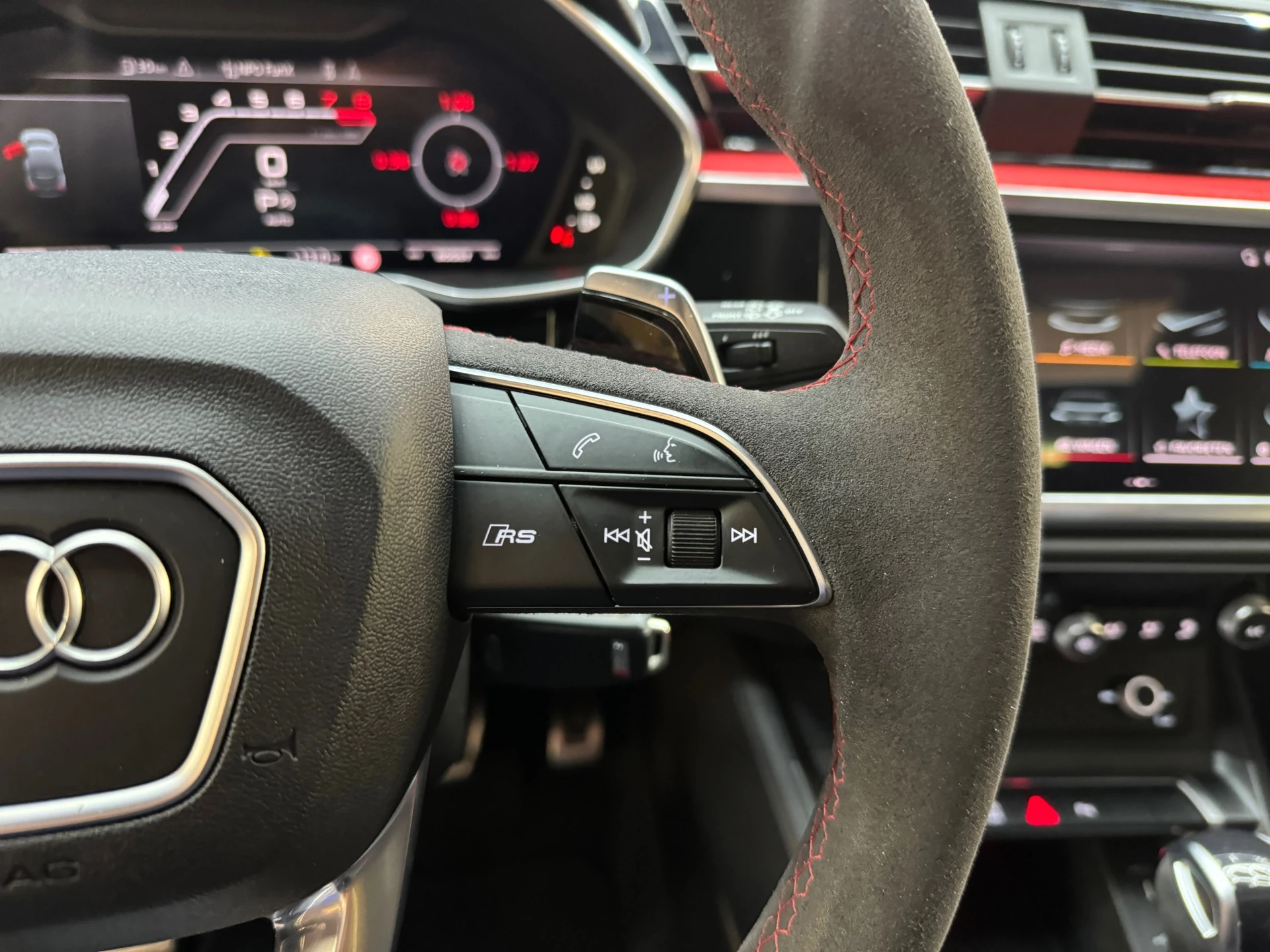 Hoofdafbeelding Audi RSQ3