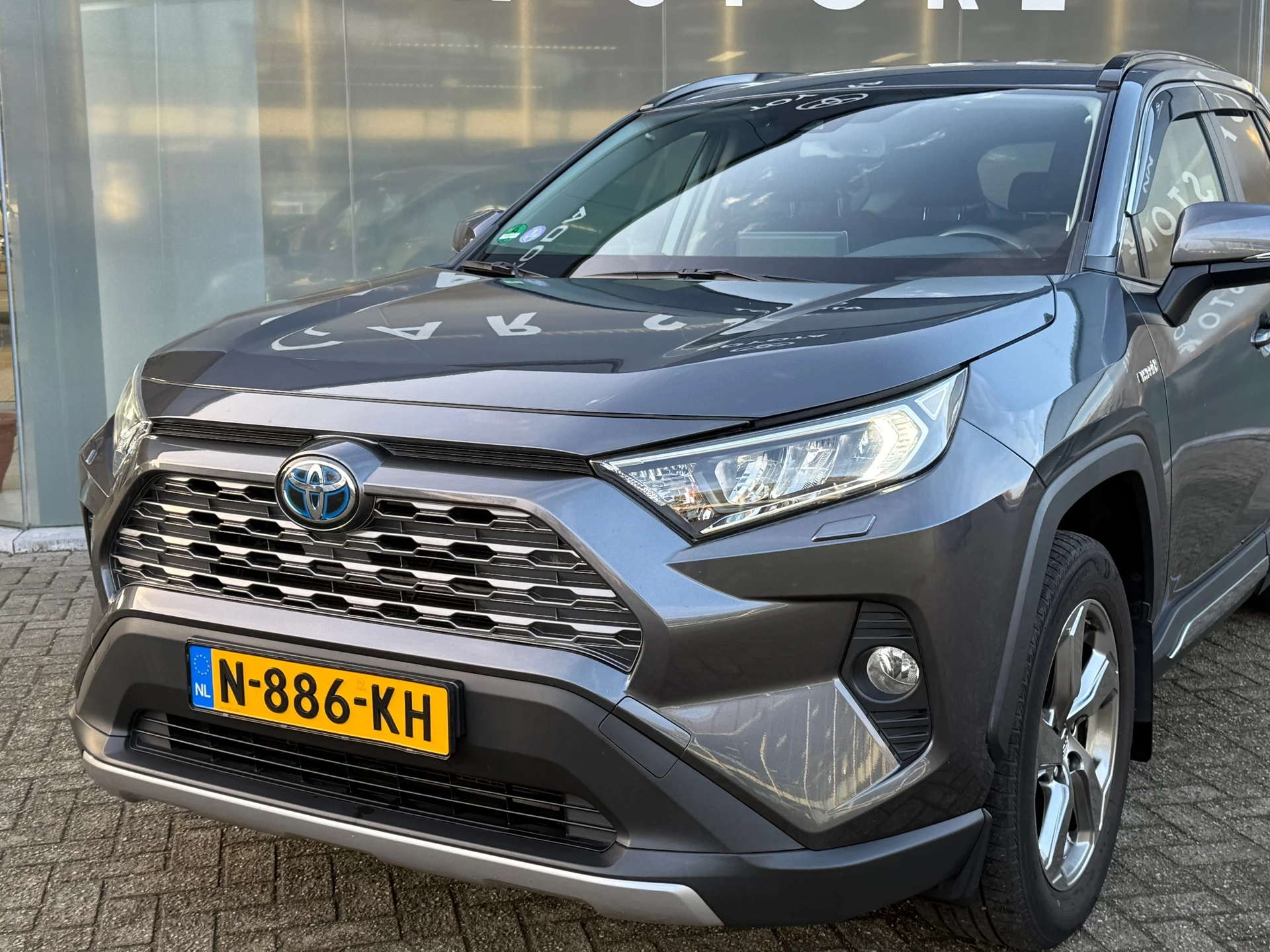 Hoofdafbeelding Toyota RAV4