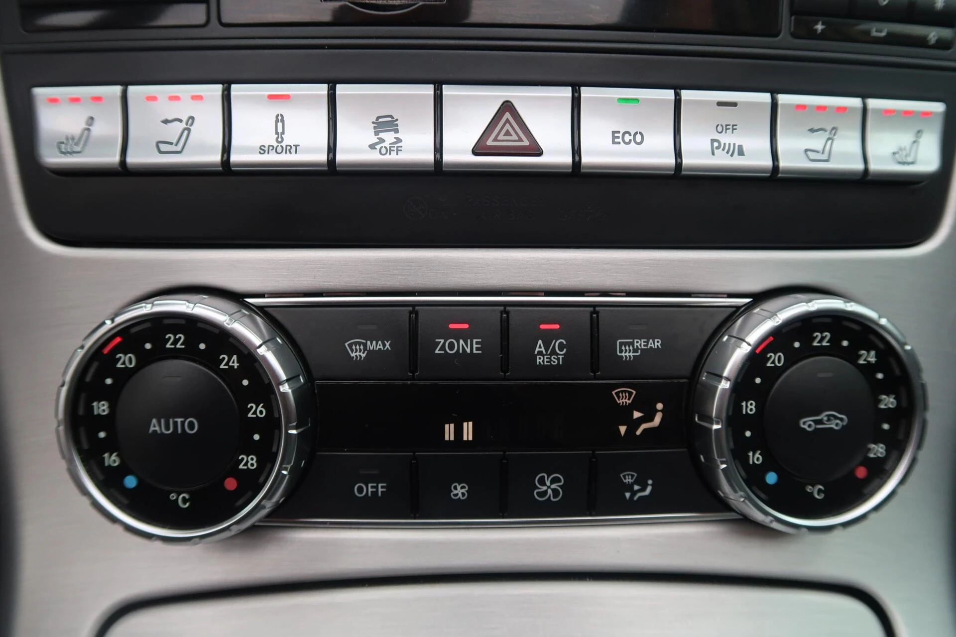 Hoofdafbeelding Mercedes-Benz SLK