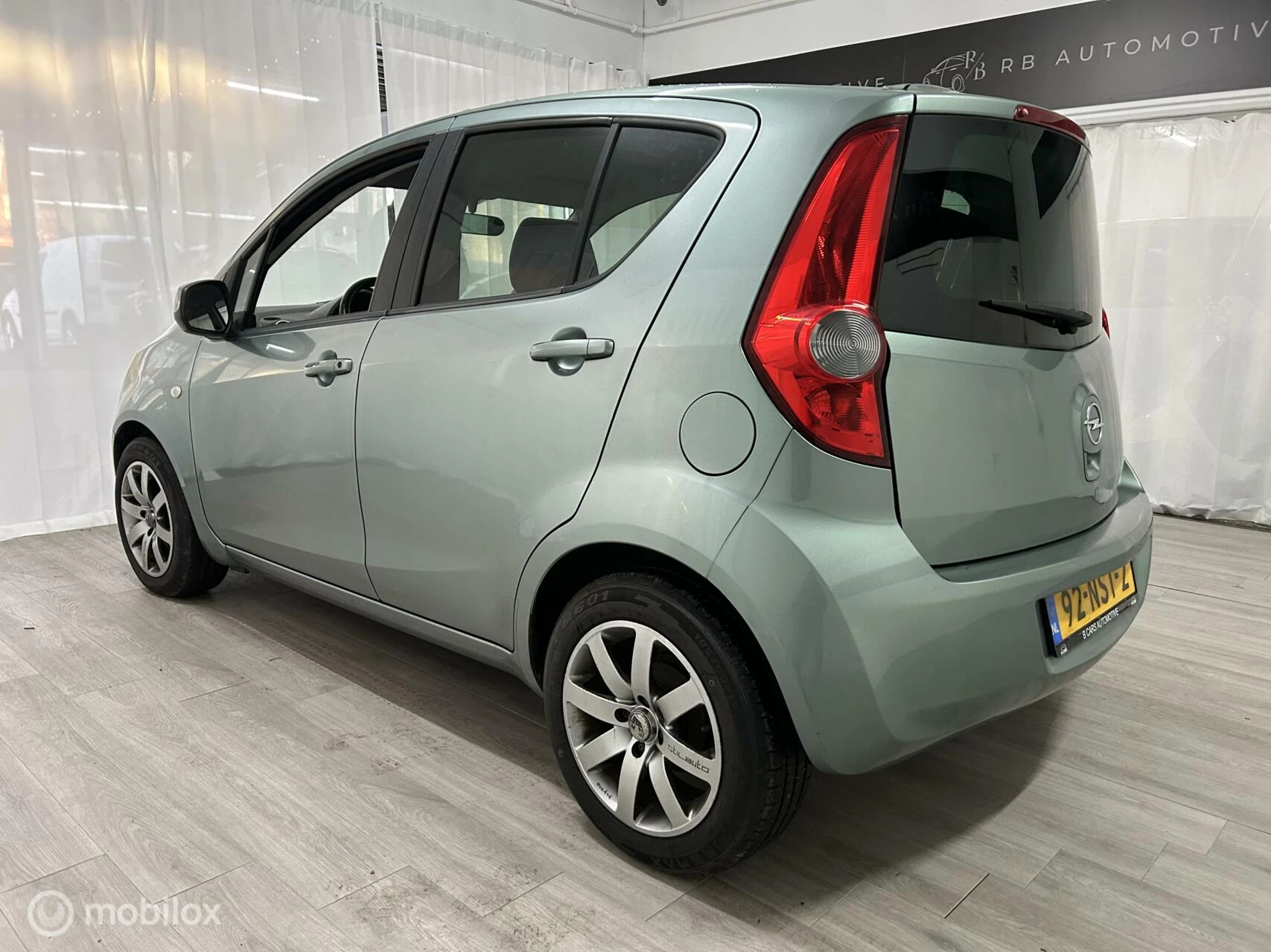 Hoofdafbeelding Opel Agila