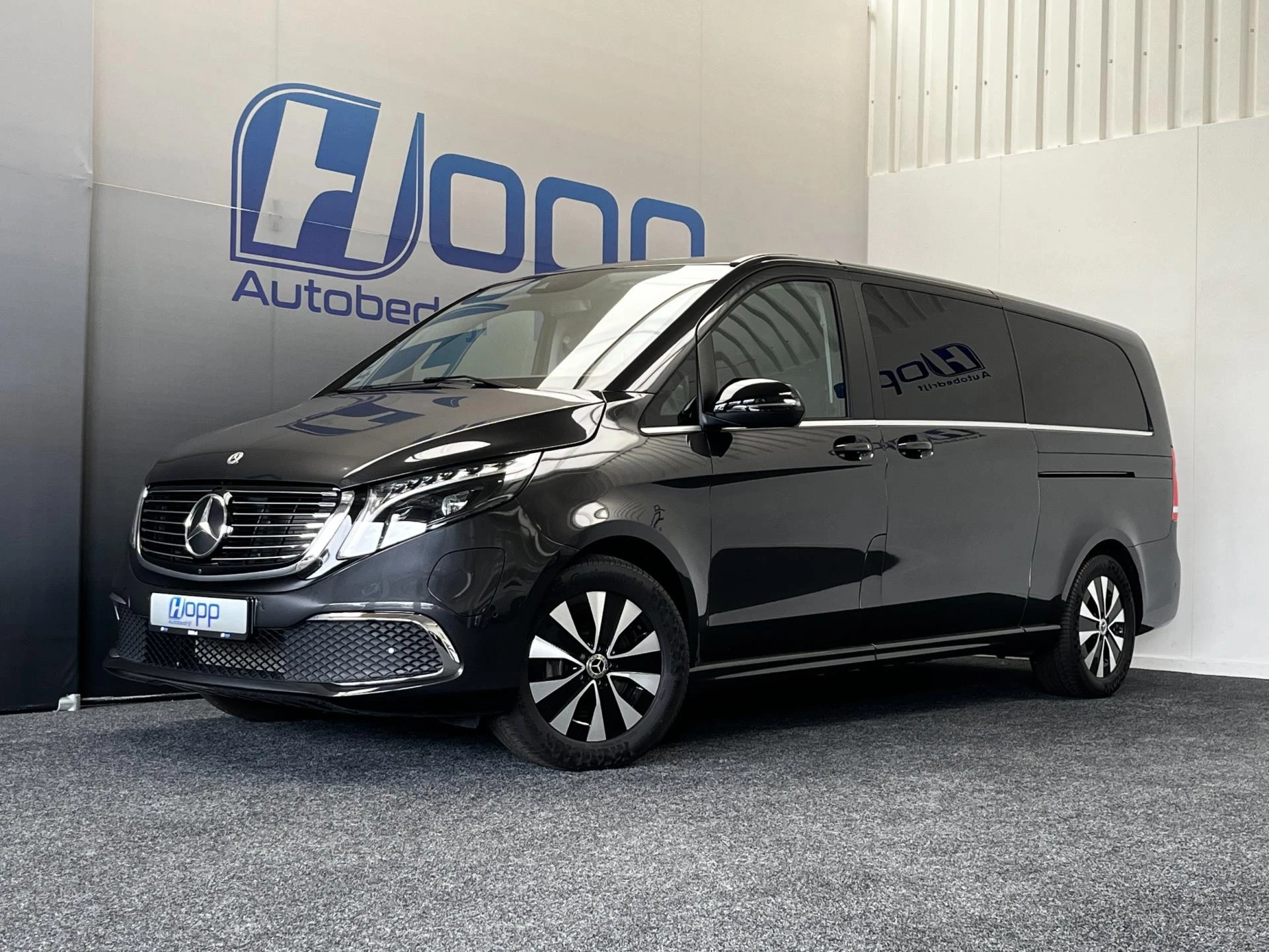 Hoofdafbeelding Mercedes-Benz EQV