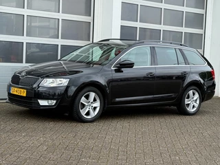 Škoda Octavia 1.2 TSI 105PK Ambition Aut. Airco Navi Cruise NW APK!