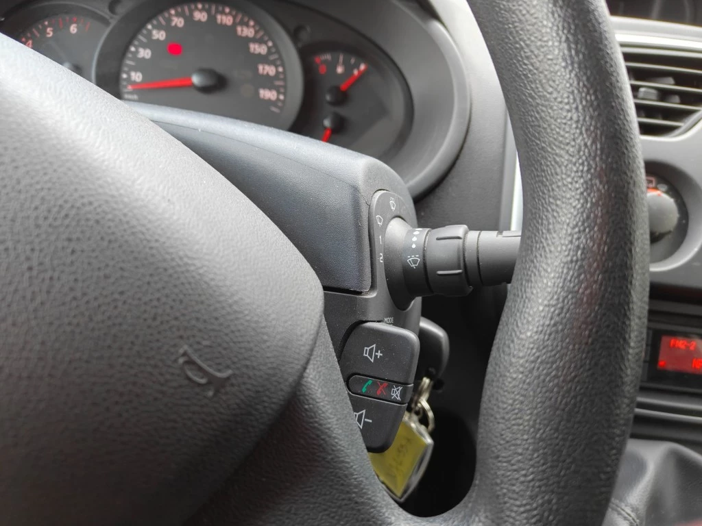 Hoofdafbeelding Nissan NV250