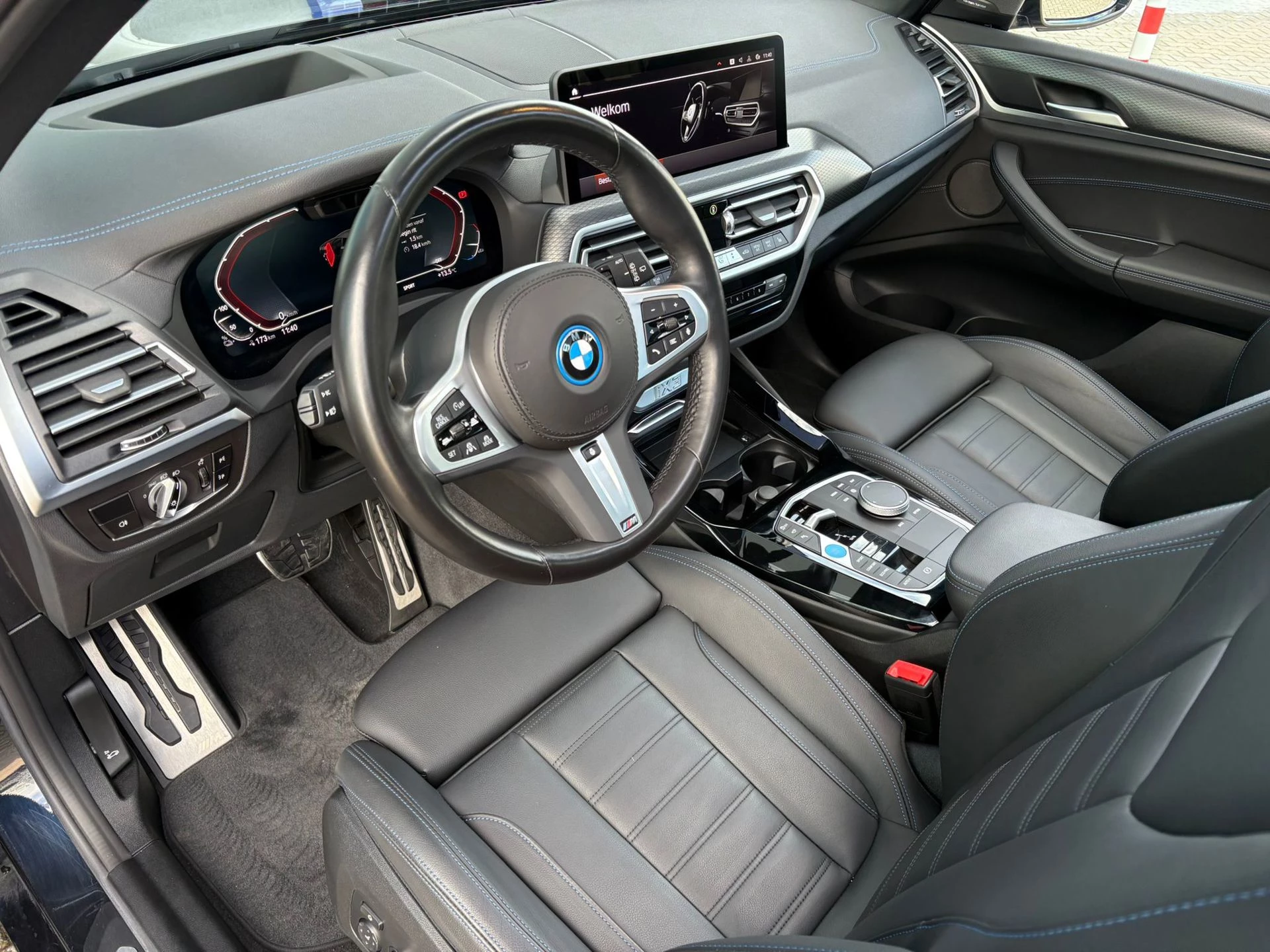 Hoofdafbeelding BMW iX3