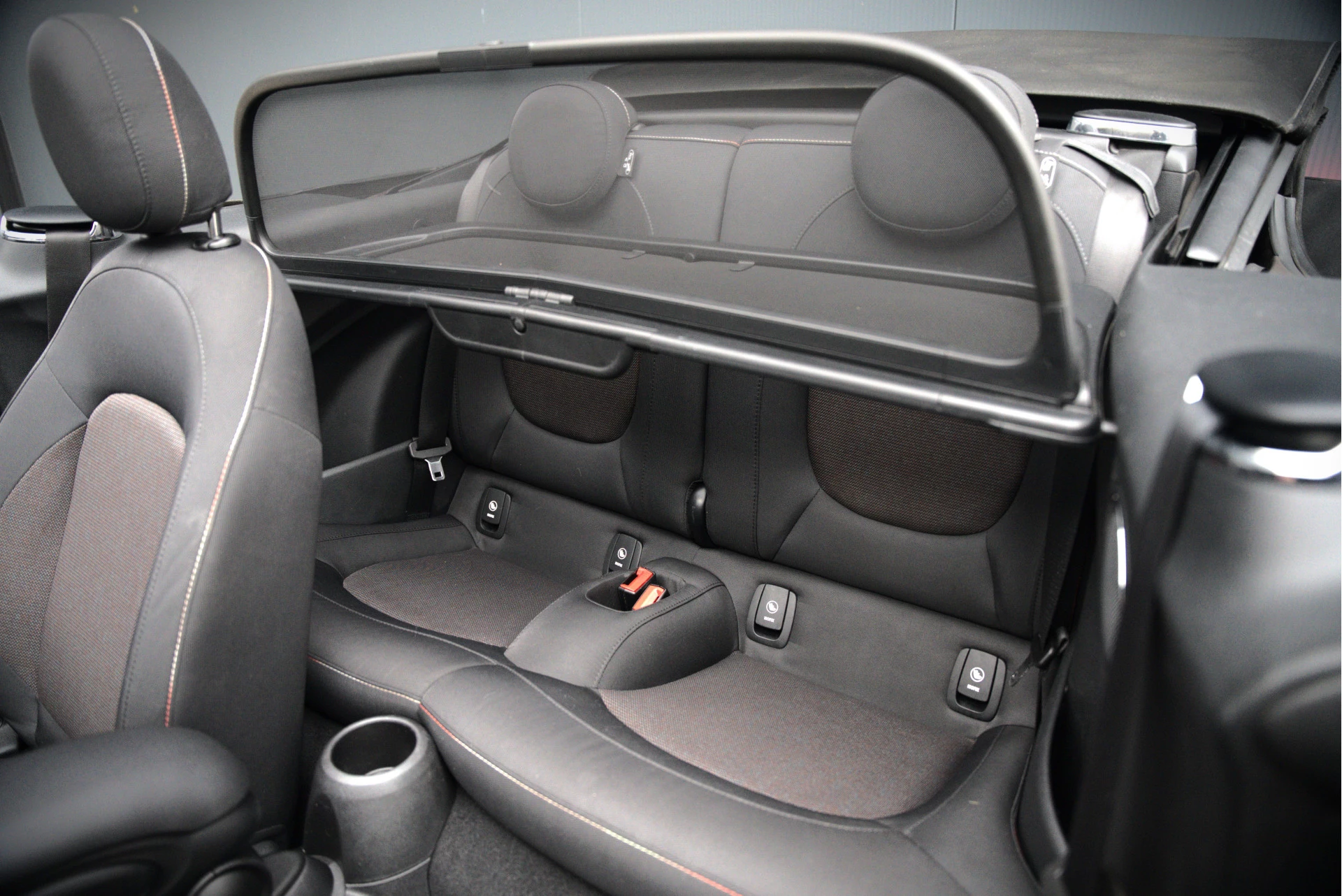 Hoofdafbeelding MINI Cooper Cabrio