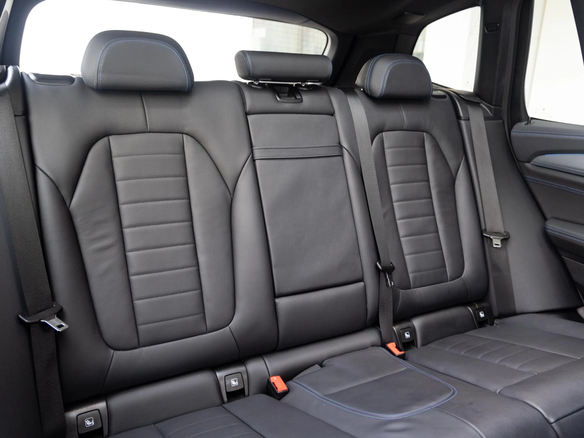 Hoofdafbeelding BMW iX3