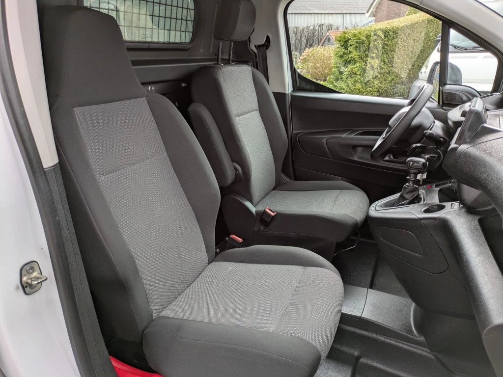 Hoofdafbeelding Peugeot Partner