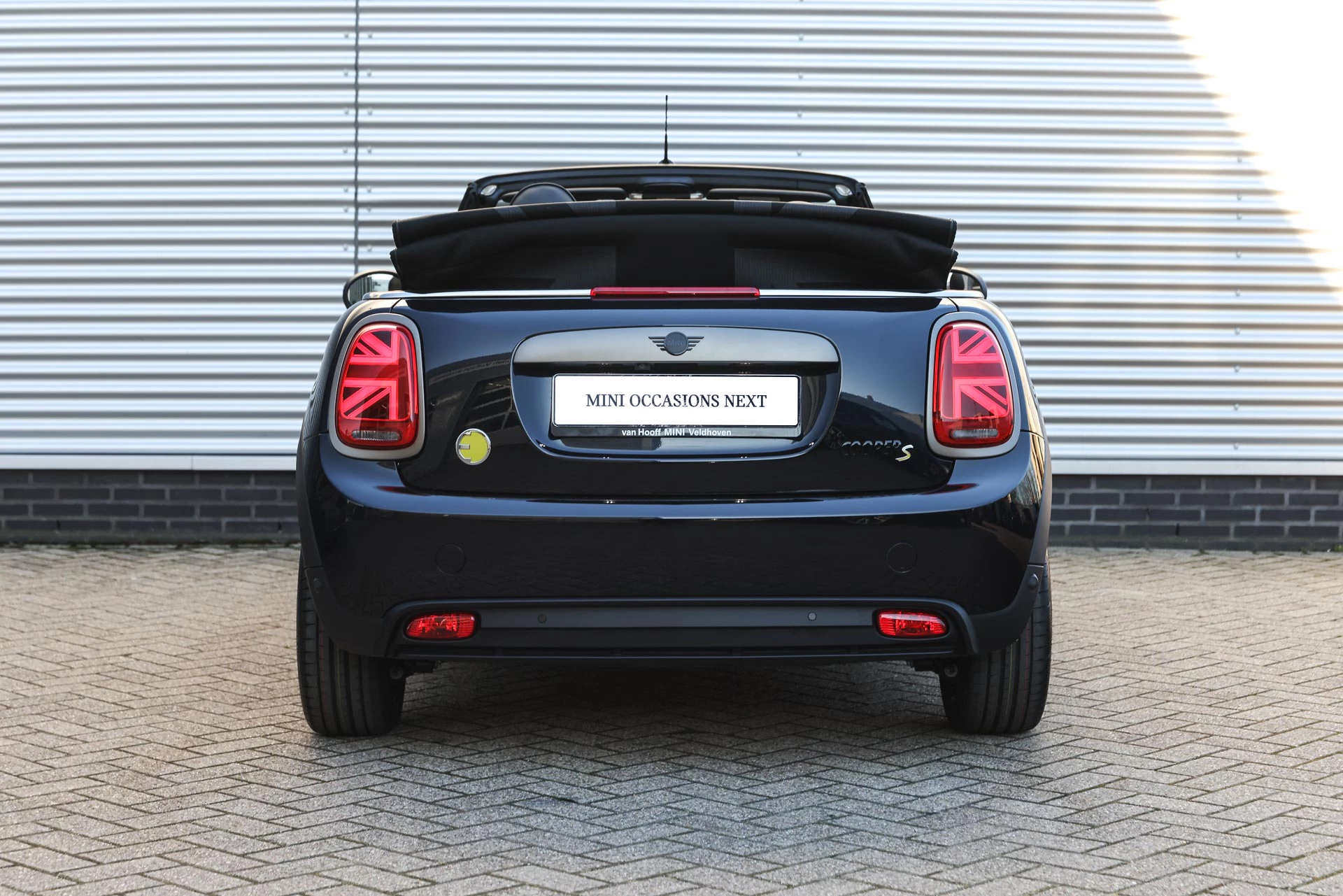 Hoofdafbeelding MINI Cabrio