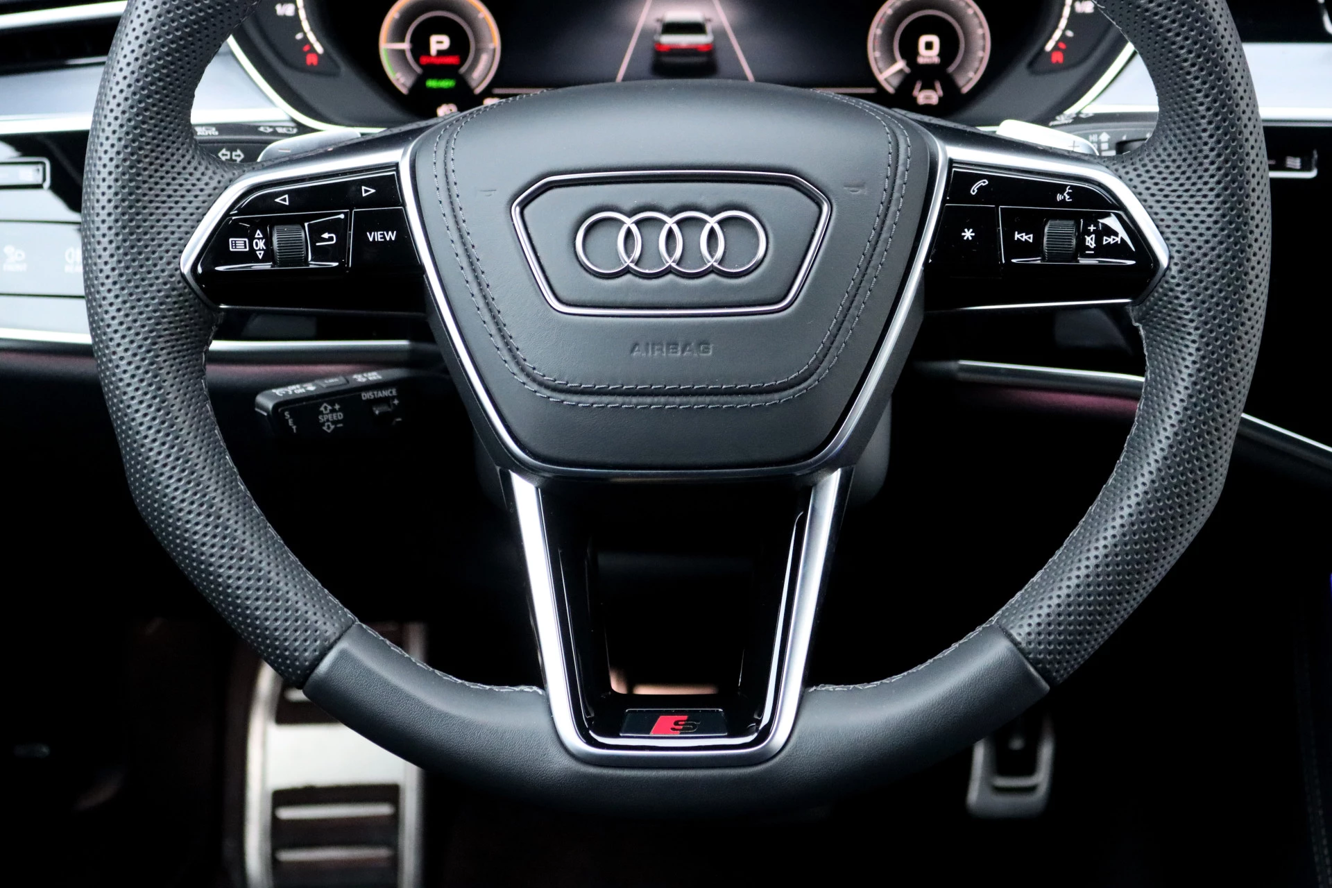 Hoofdafbeelding Audi A8