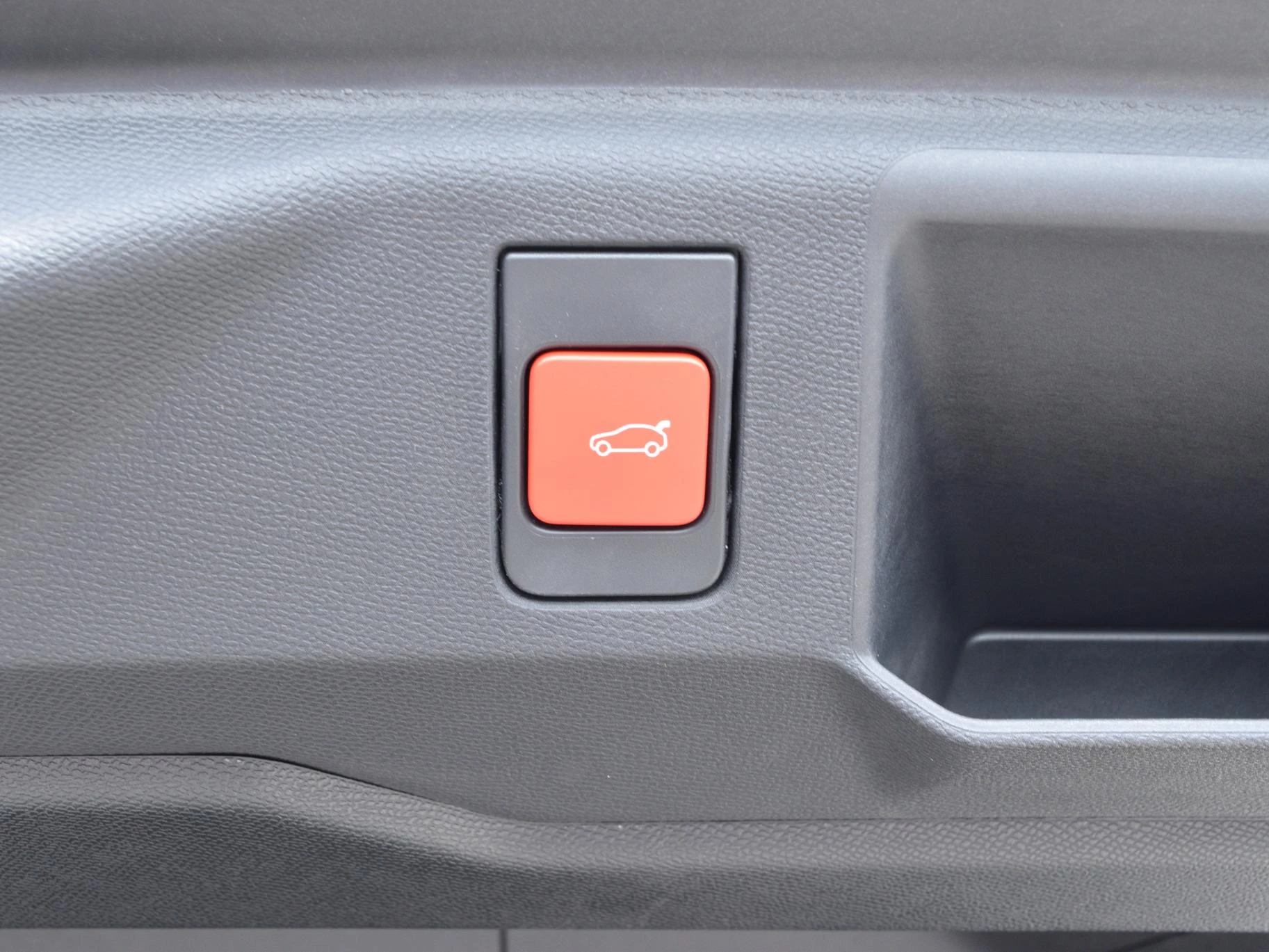 Hoofdafbeelding Peugeot e-5008
