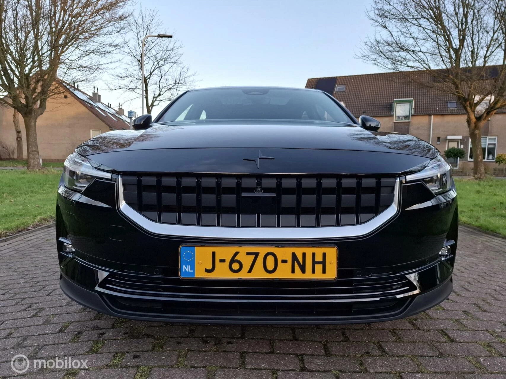 Hoofdafbeelding Polestar 2