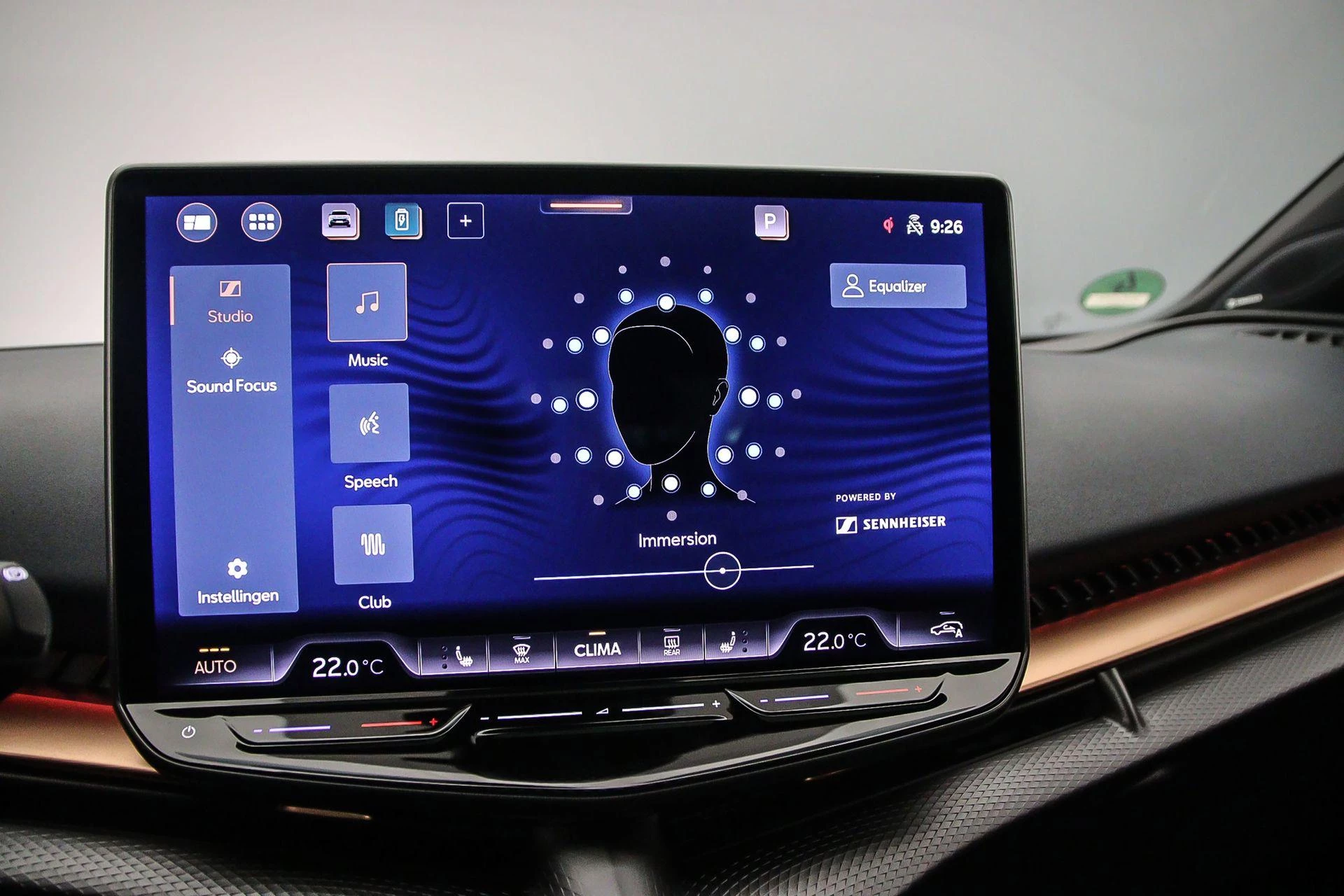 Hoofdafbeelding CUPRA Tavascan