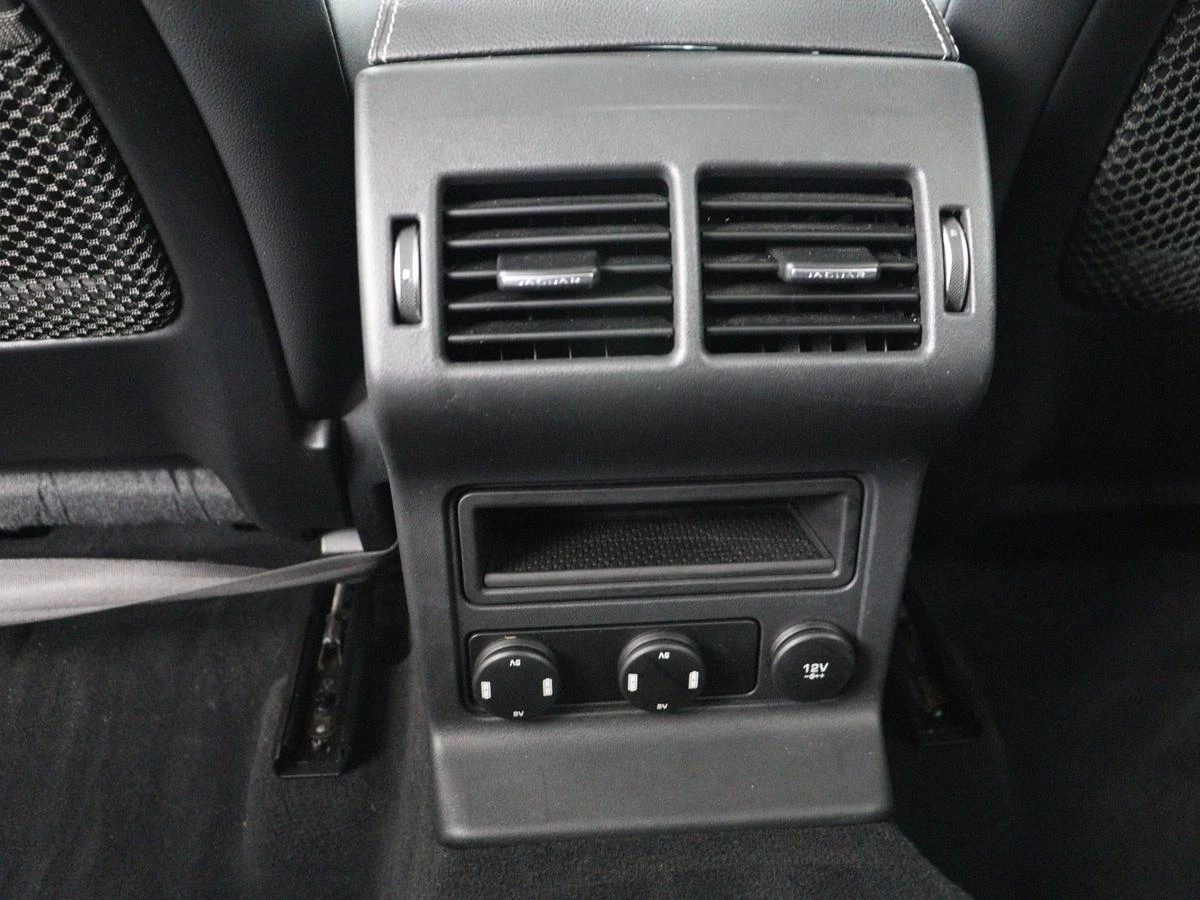 Hoofdafbeelding Jaguar F-PACE