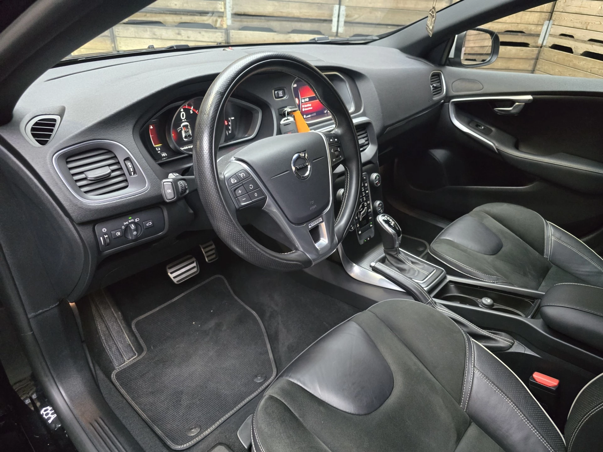 Hoofdafbeelding Volvo V40