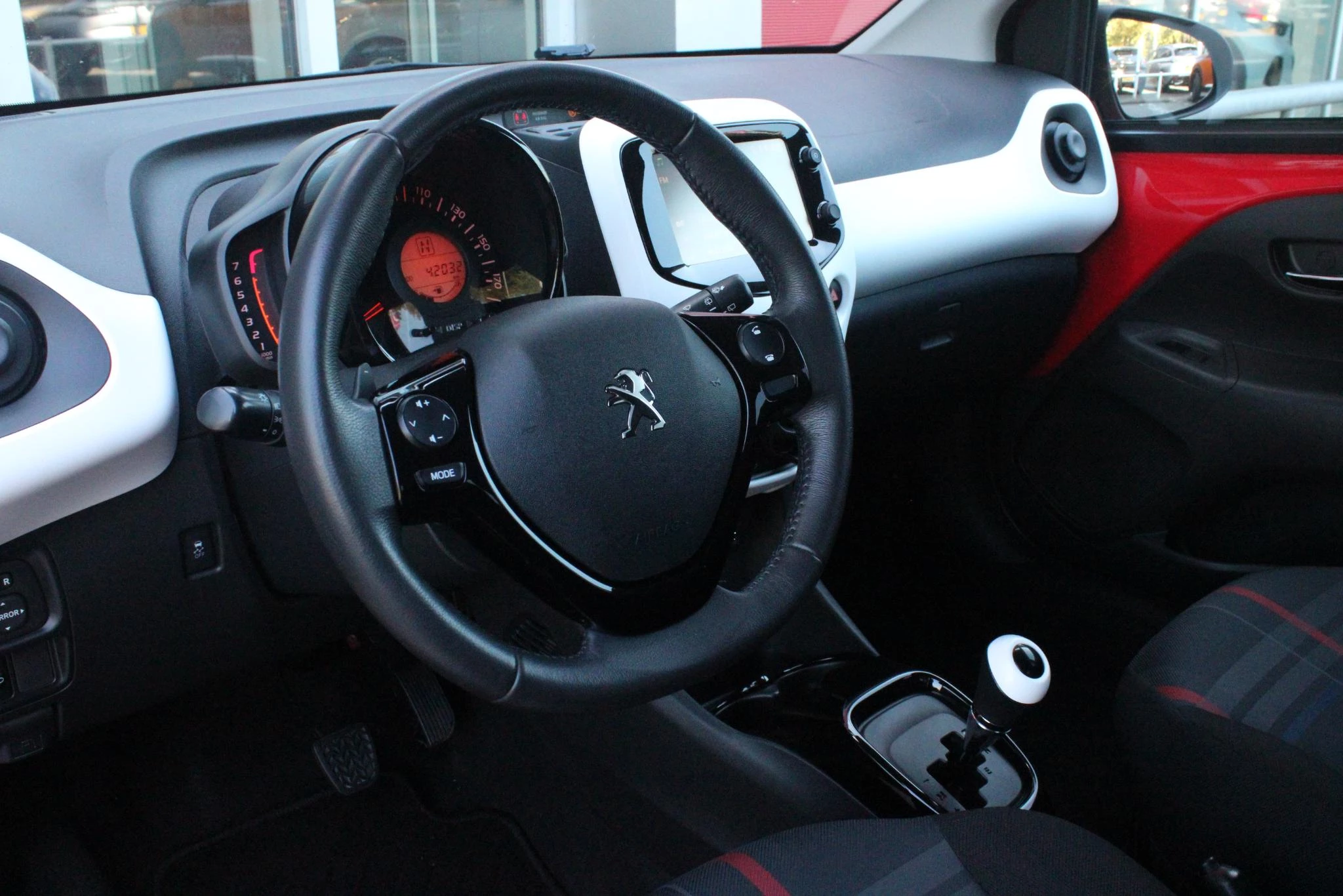Hoofdafbeelding Peugeot 108