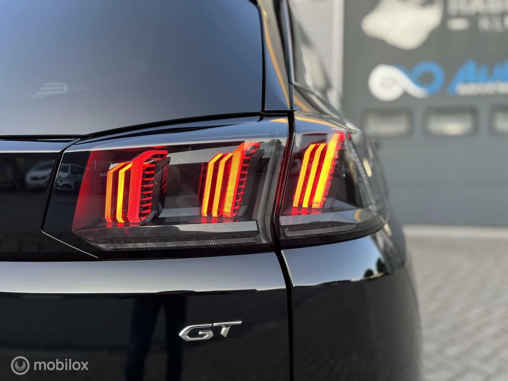 Hoofdafbeelding Peugeot 5008