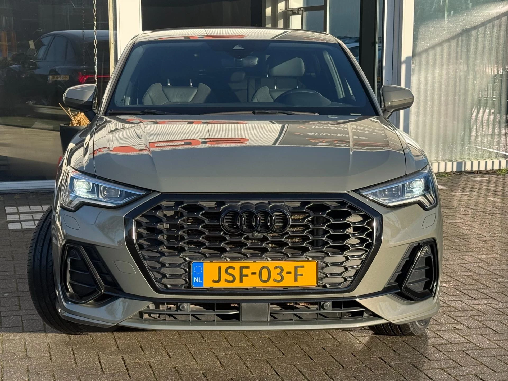 Hoofdafbeelding Audi Q3