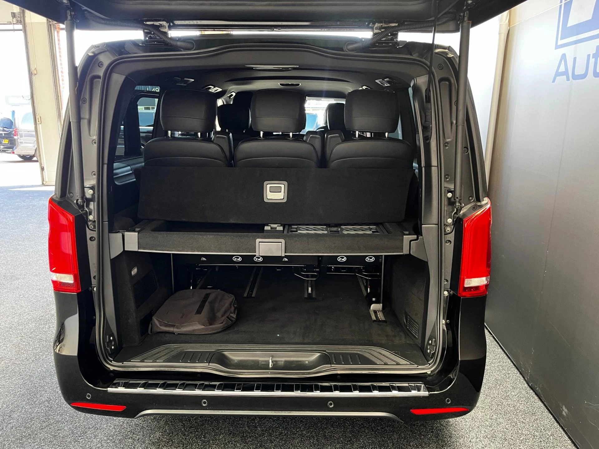Hoofdafbeelding Mercedes-Benz EQV