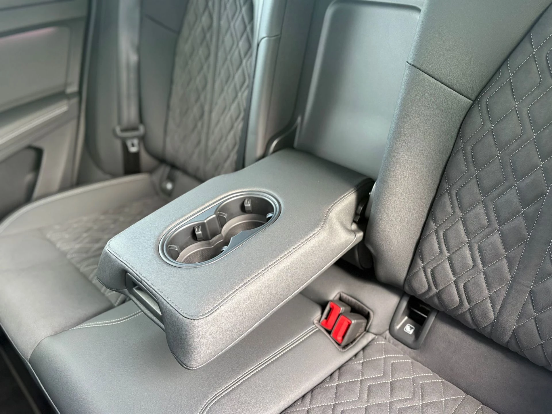 Hoofdafbeelding Audi Q4 Sportback e-tron