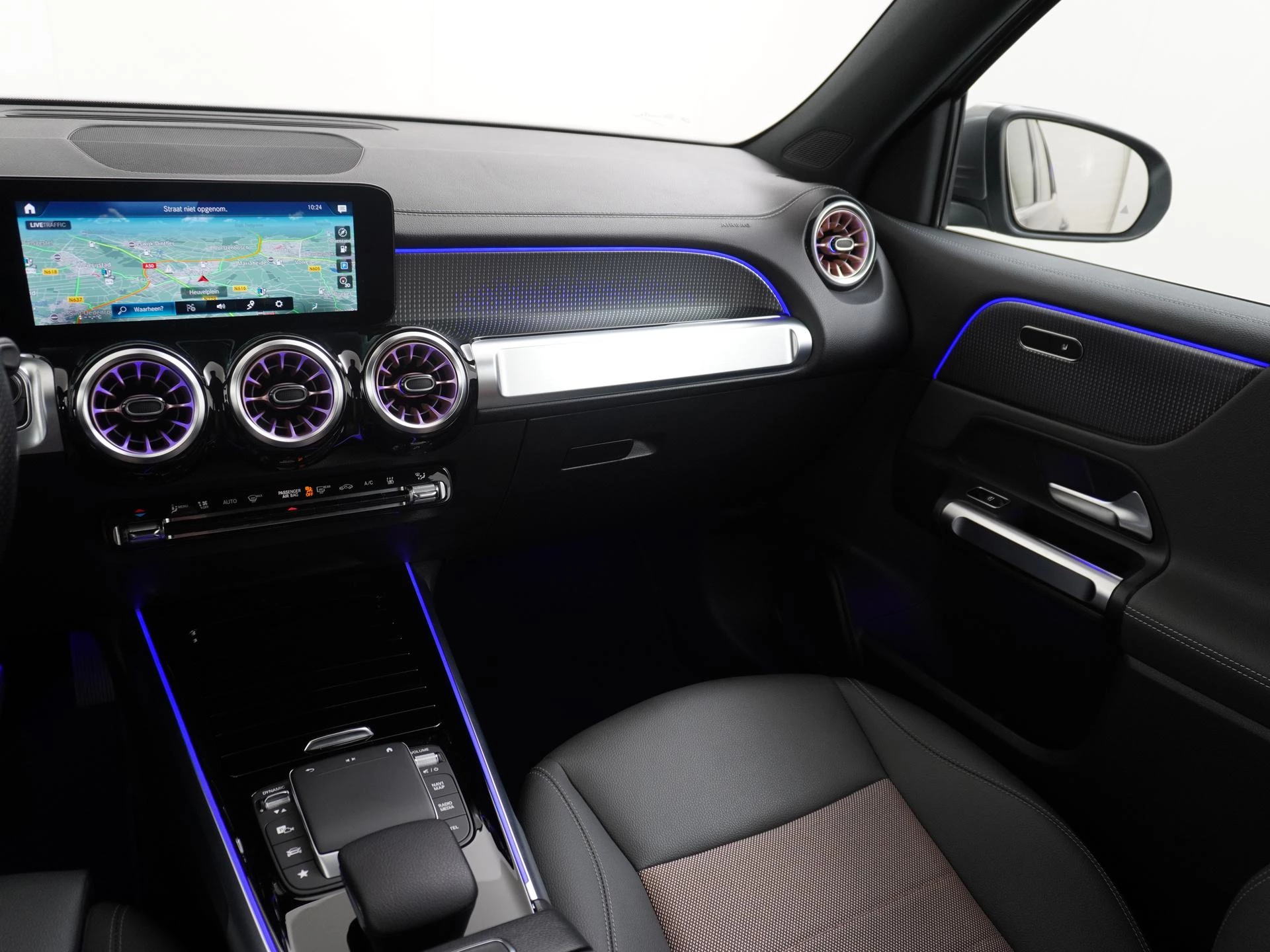Hoofdafbeelding Mercedes-Benz EQB