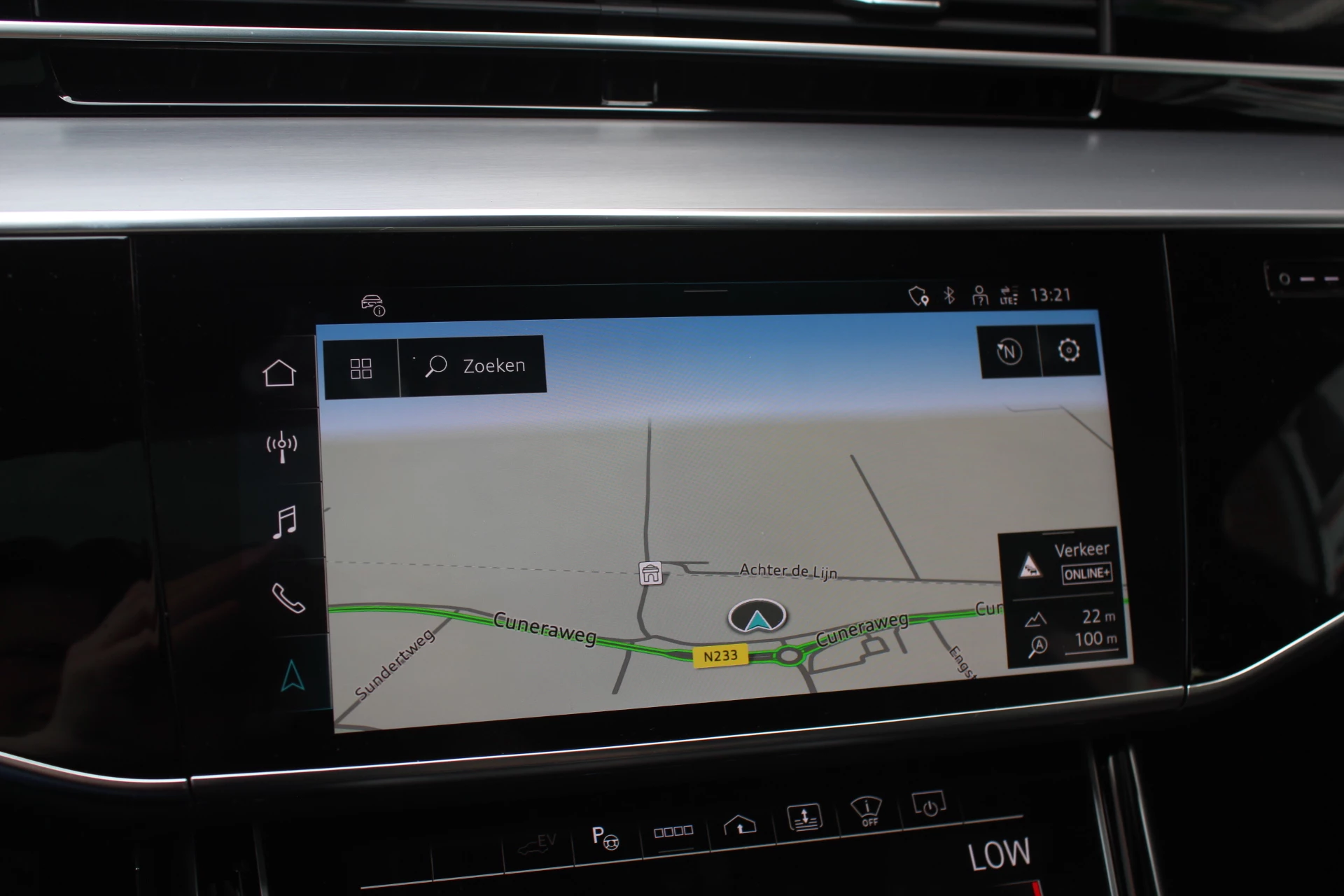 Hoofdafbeelding Audi A8