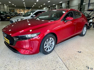 Hoofdafbeelding Mazda 3 Mazda 3 2.0 e-SkyActiv-X MHybrid Bose 180pk Vol Leder Headup Navi