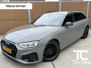 Audi A4 Avant 35 TFSI S edition Automaat | Zwart optiek | LED verlichting | Cruise & climate control | Sportstuur | Getint glas | Quantumgrijs | Lederen/stof bekleding | DAB ontvangst | Parkeersensoren achter
