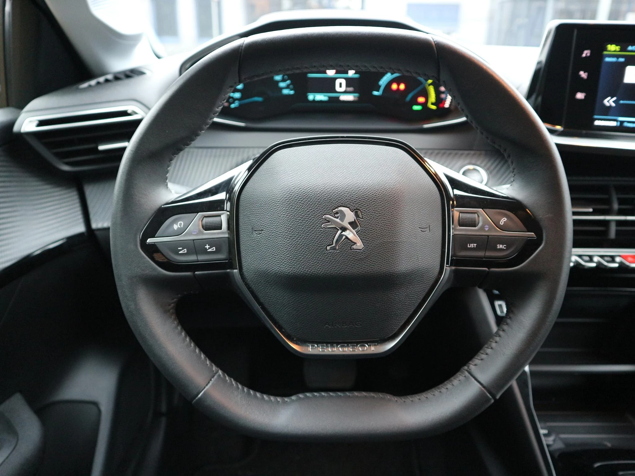 Hoofdafbeelding Peugeot e-208