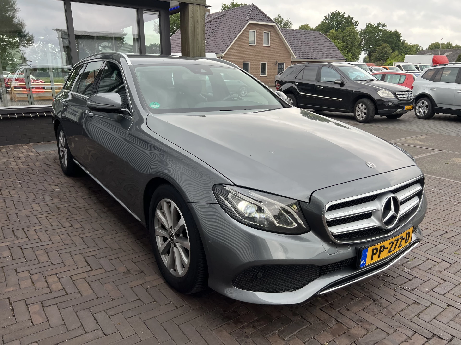 Hoofdafbeelding Mercedes-Benz E-Klasse