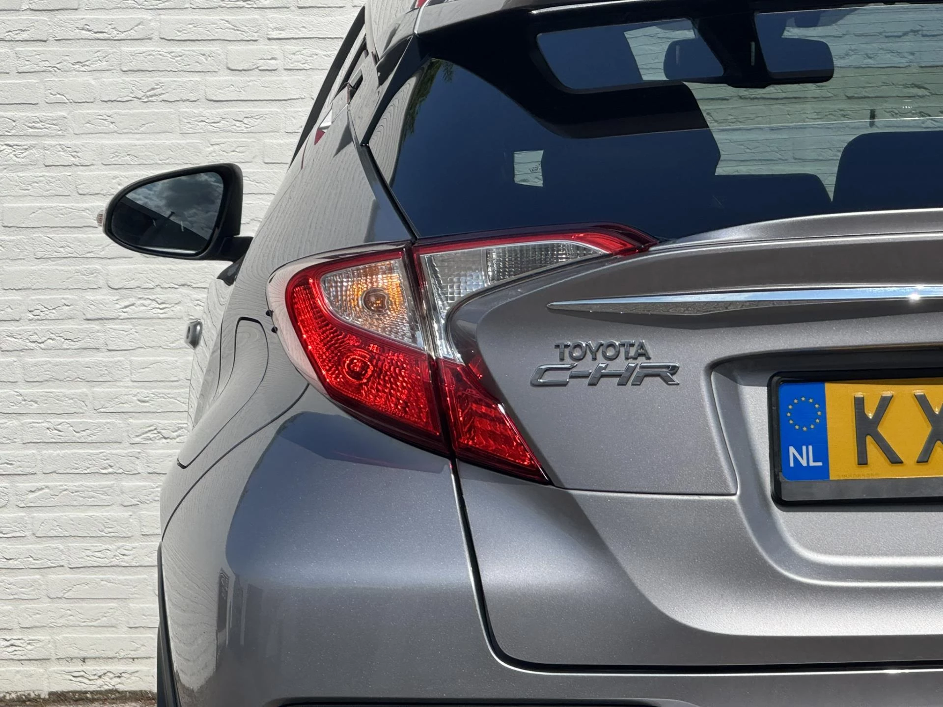 Hoofdafbeelding Toyota C-HR
