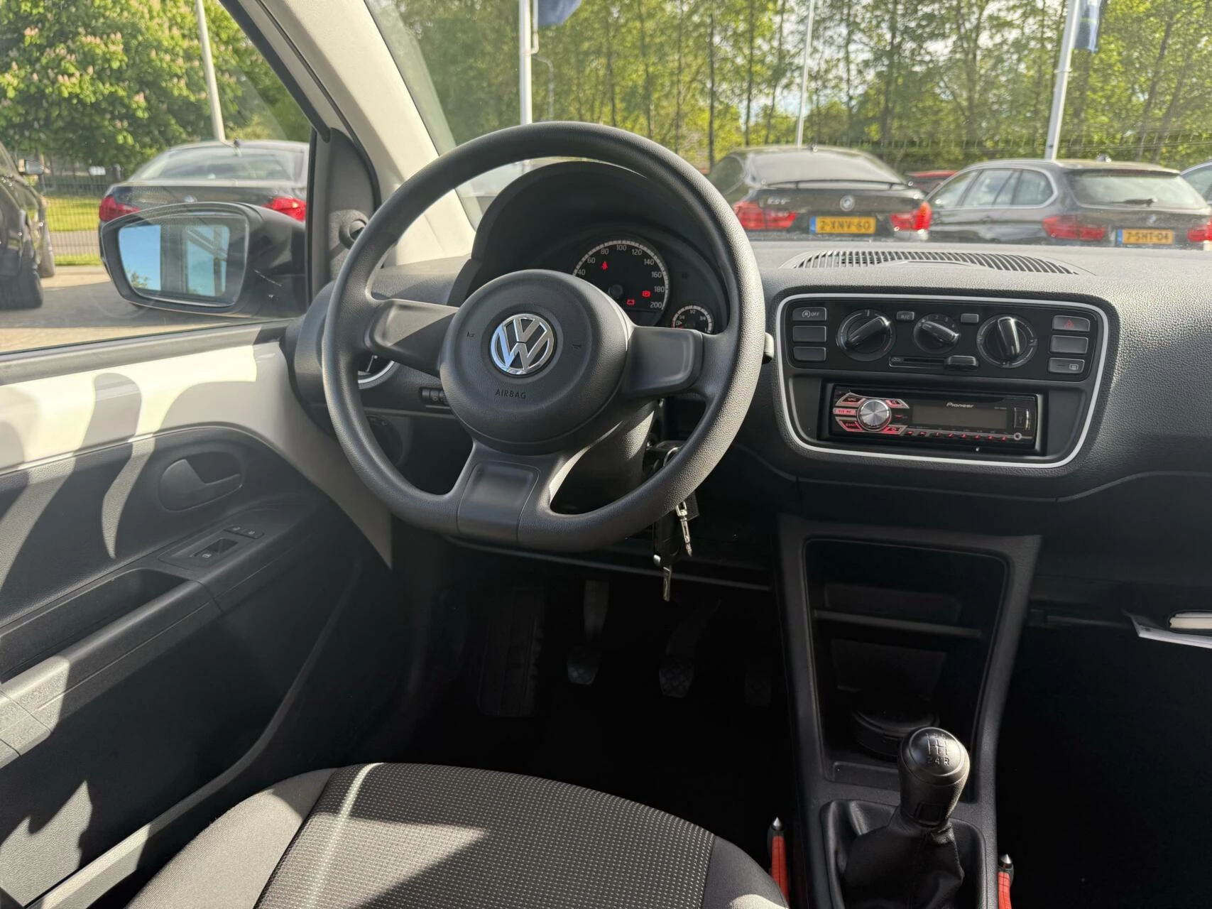 Hoofdafbeelding Volkswagen up!