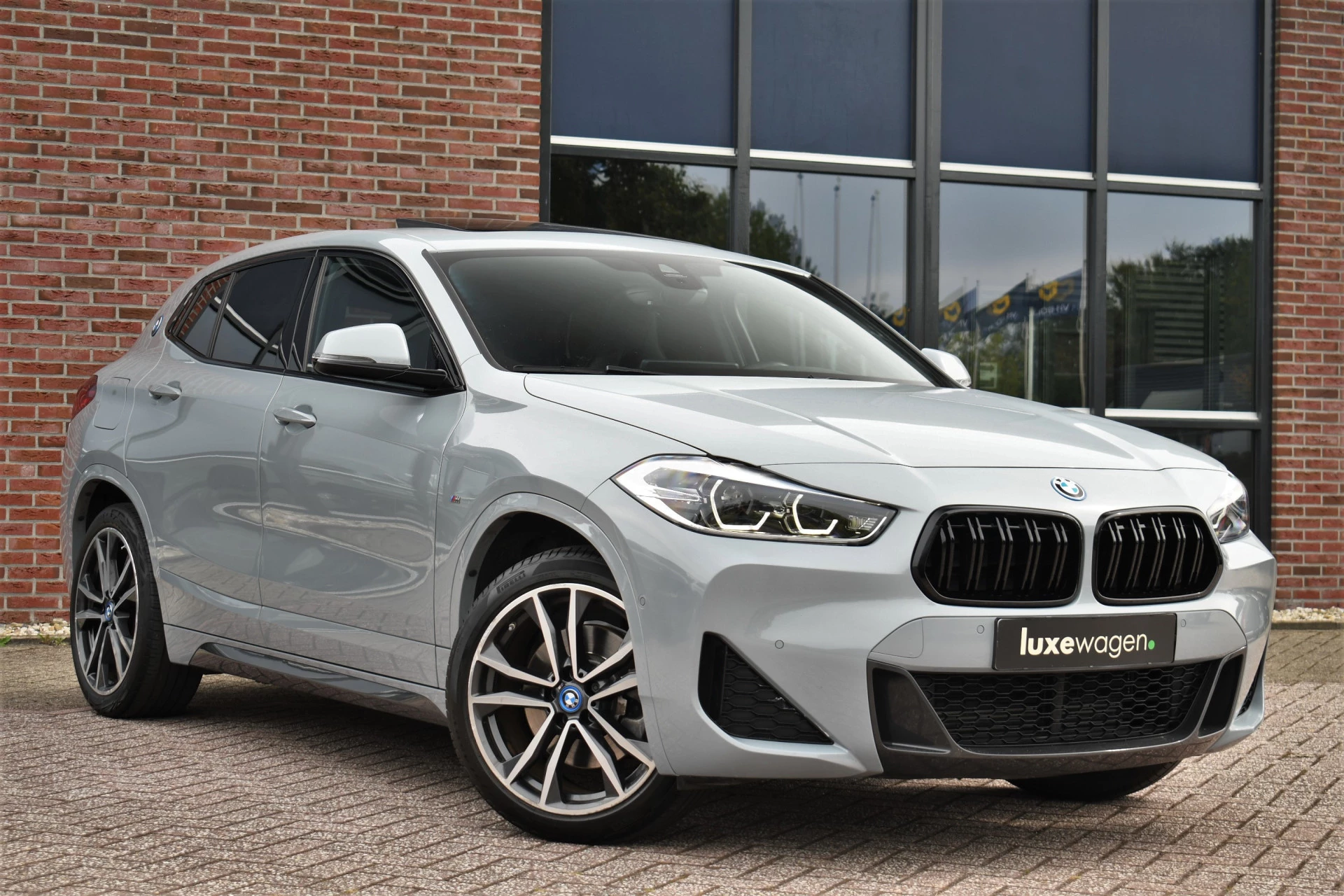 Hoofdafbeelding BMW X2