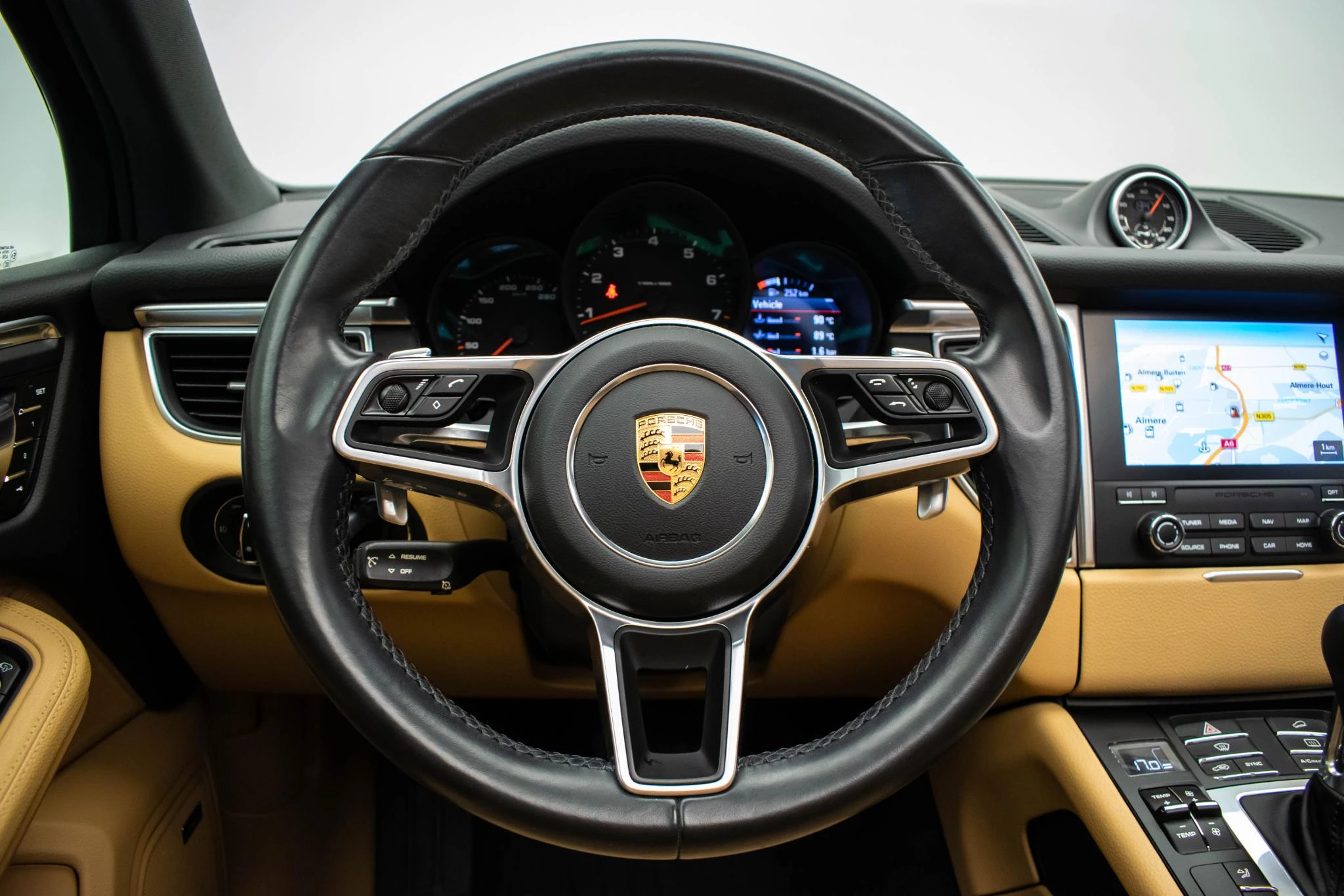 Hoofdafbeelding Porsche Macan