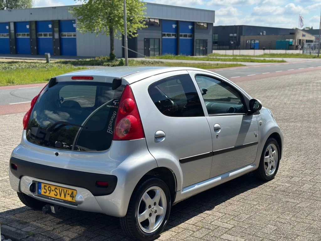 Hoofdafbeelding Peugeot 107
