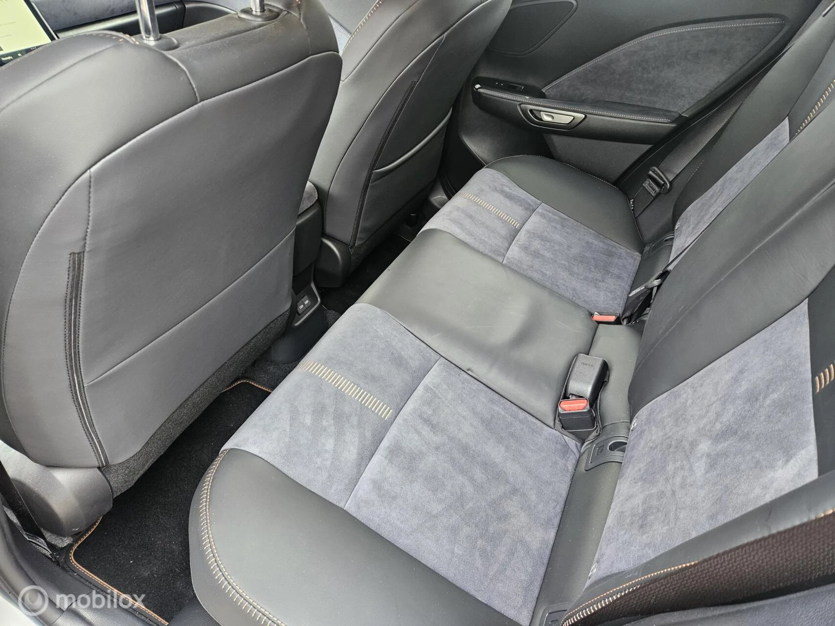 Hoofdafbeelding Lexus LBX