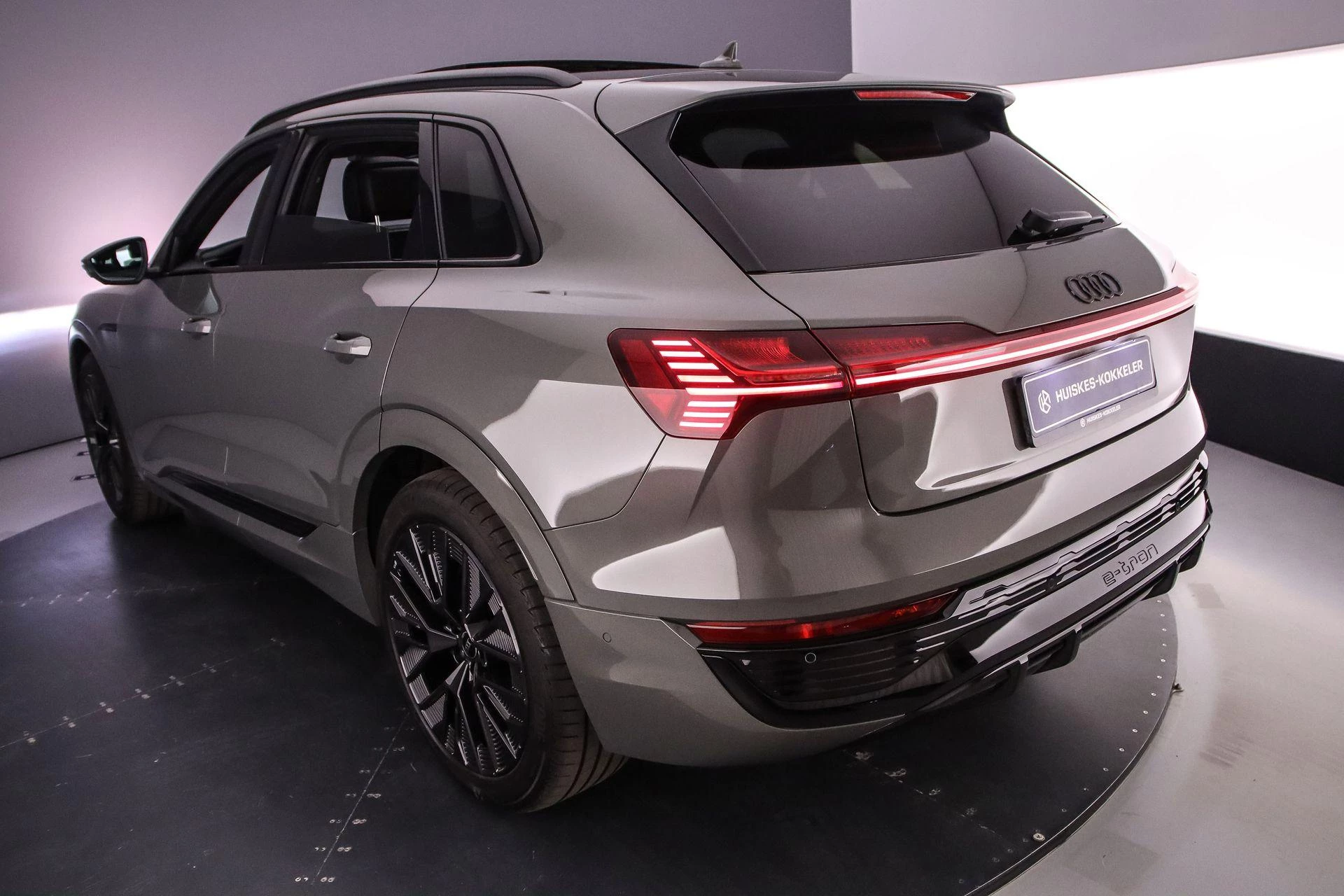 Hoofdafbeelding Audi Q8 e-tron