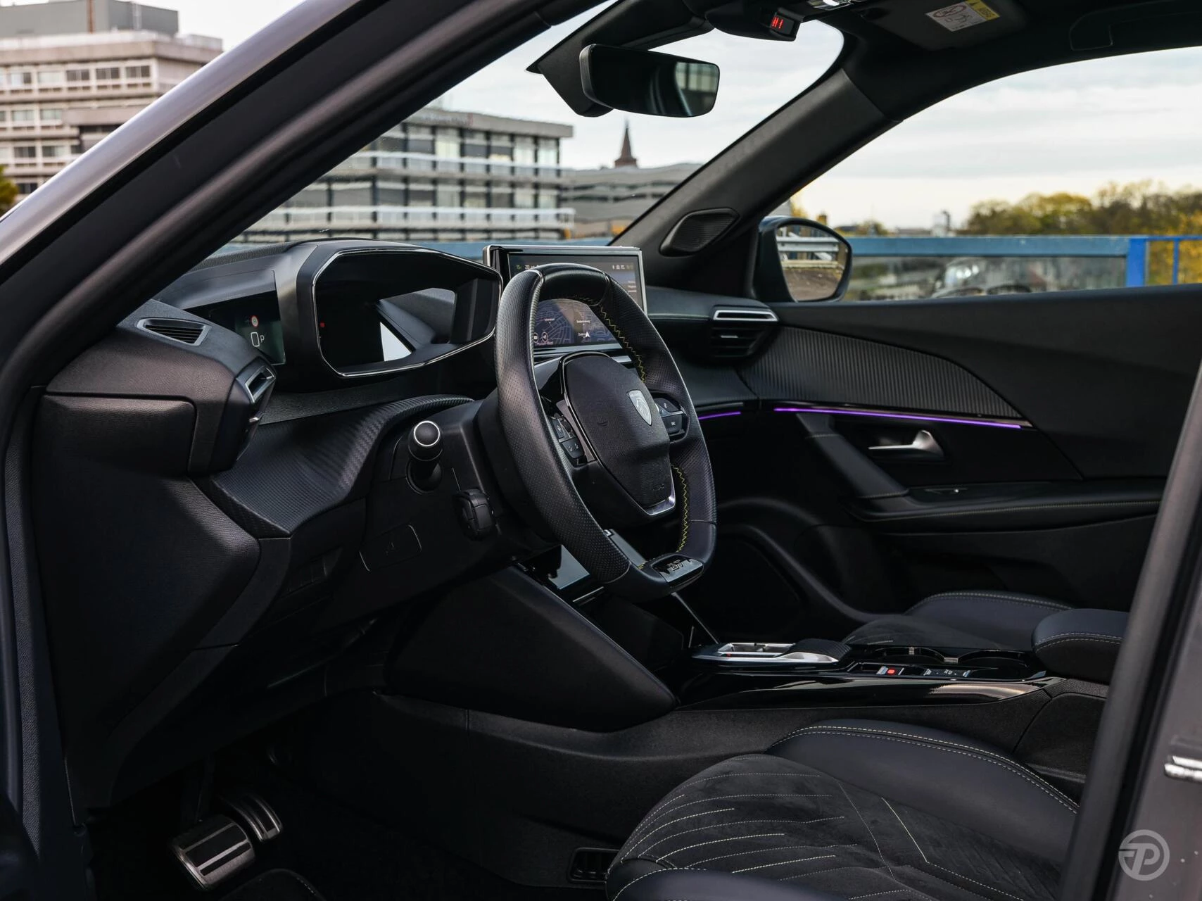 Hoofdafbeelding Peugeot e-2008