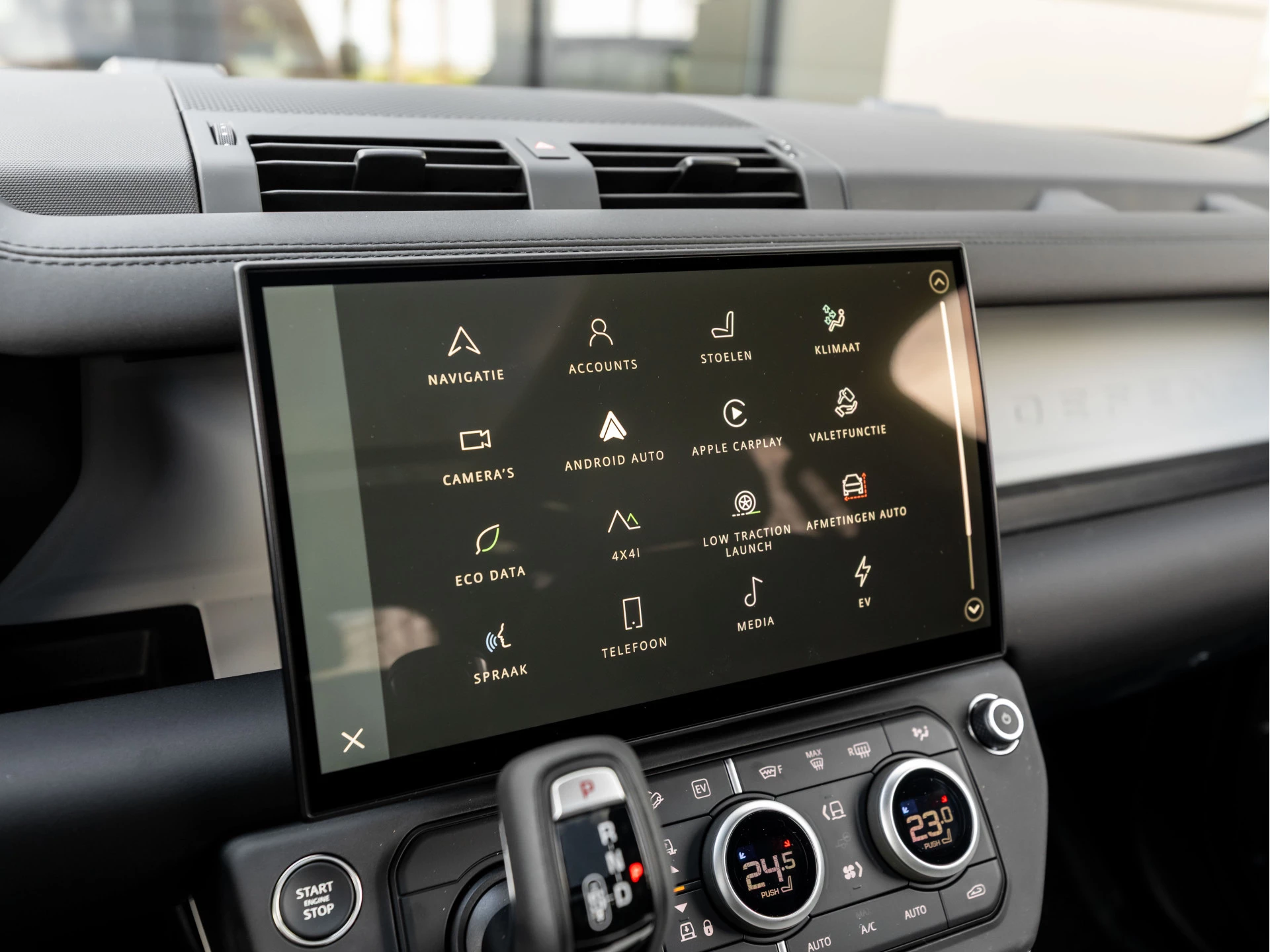 Hoofdafbeelding Land Rover Defender